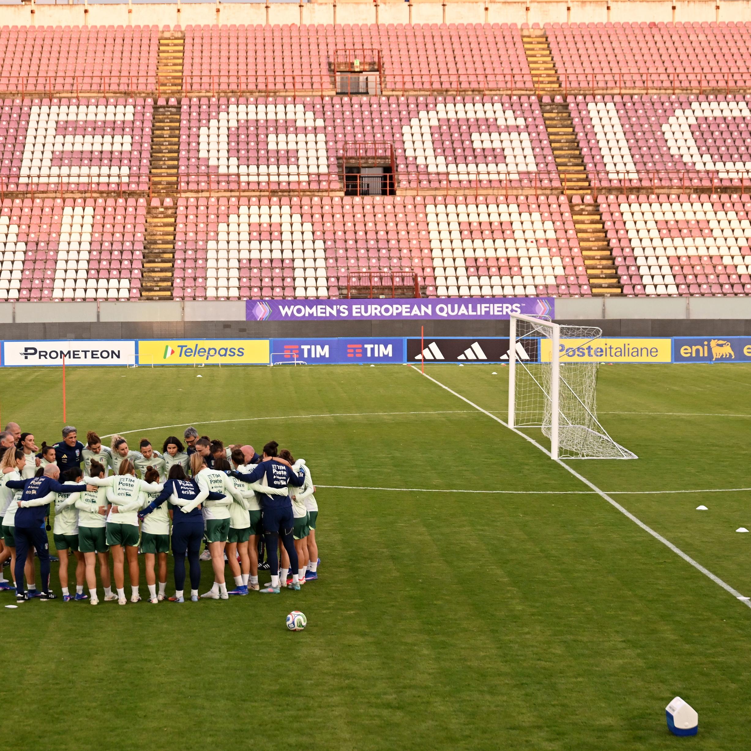 Le Azzurre sfidano la Svezia, il sogno Mondiale parte da Reggio Calabria. Soncin: “Emozione e adrenalina, siamo pronti”