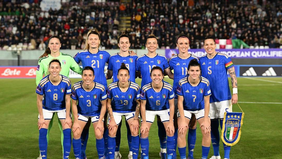 From the warm welcome in Reggio Calabria to the support of Vicenza: the Azzurre are already focused on Saturday’s 90 minutes against Denmark