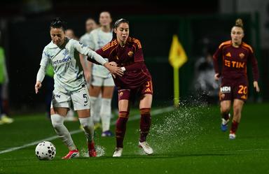La semifinale tra Roma e Inter termina 1-1, decisivo il match di ritorno a Milano