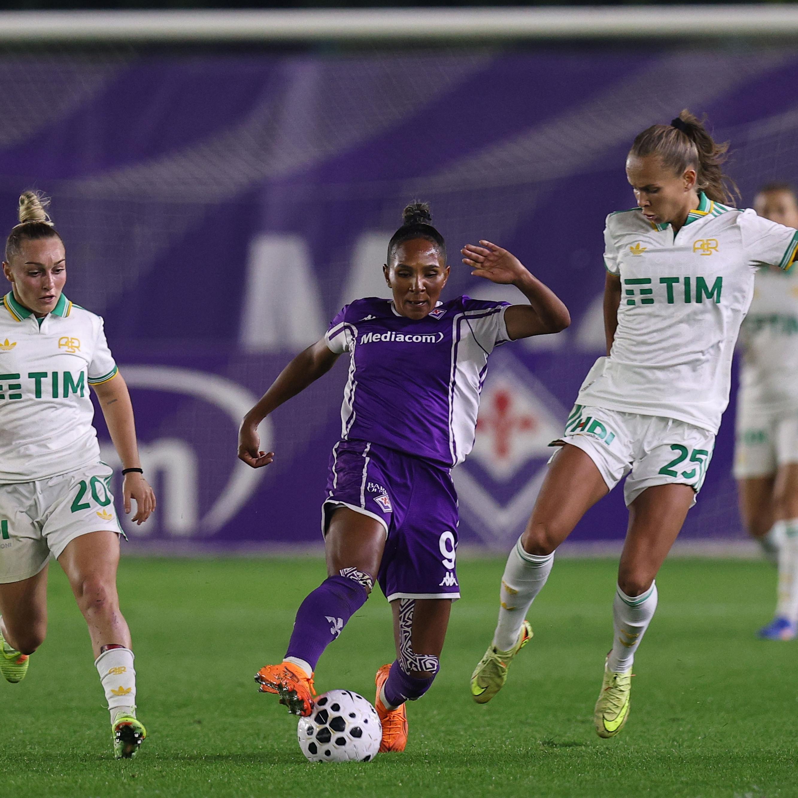 Torna il campionato: Roma in casa con la Fiorentina, l’Inter va a Sassuolo. Spicca Juventus-Milan