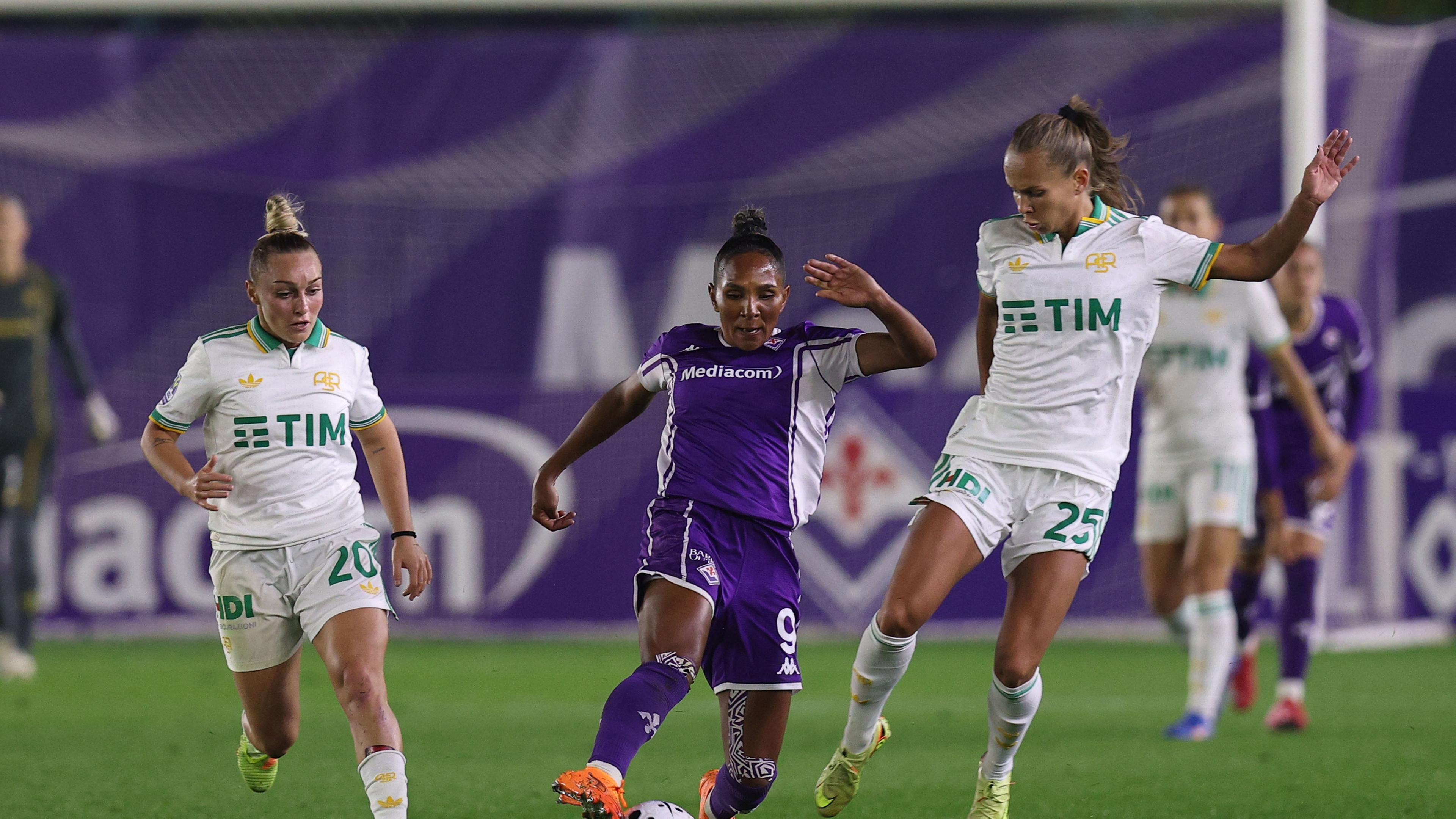 Torna il campionato: Roma in casa con la Fiorentina, l’Inter va a Sassuolo. Spicca Juventus-Milan