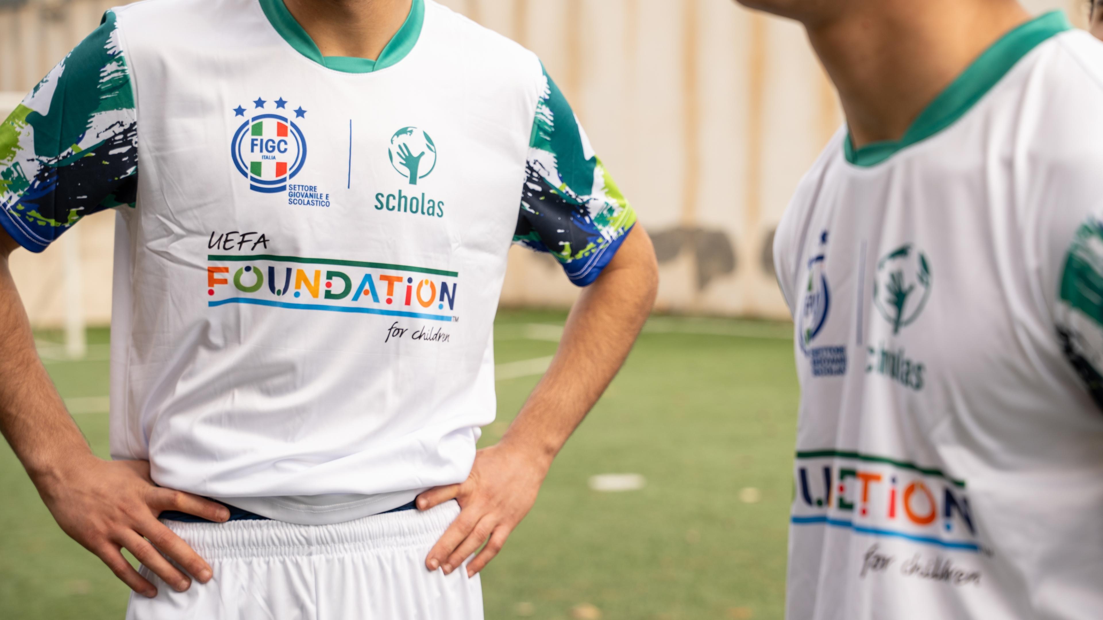 The UEFA Foundation for Children visits the juvenile detention centre in Nisida for the “Zona Luce” project