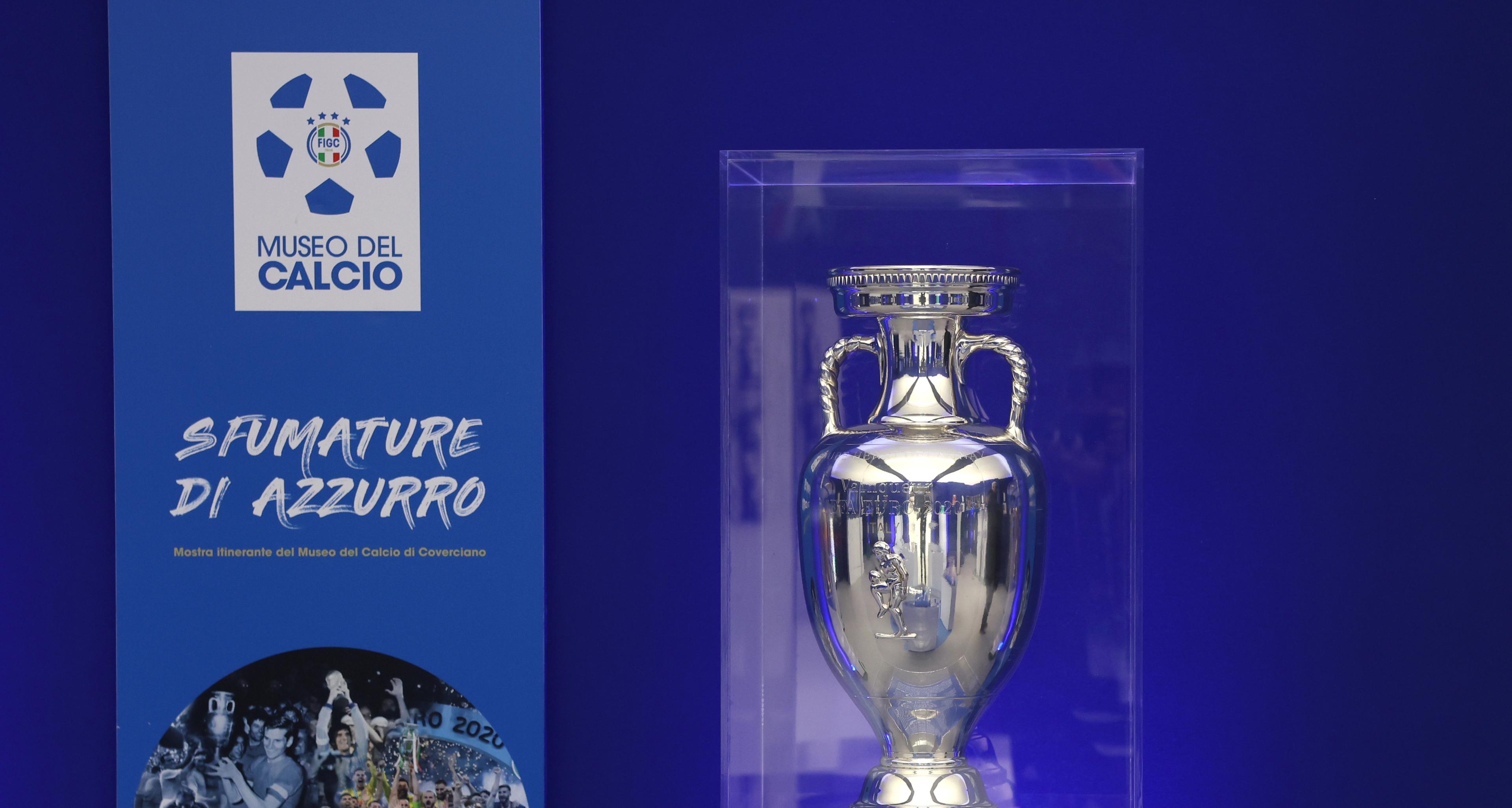 ‘Sfumature d’Azzurro’ arriva a Bergamo: dal 23 al 27 marzo in mostra i cimeli del Museo del Calcio di Coverciano