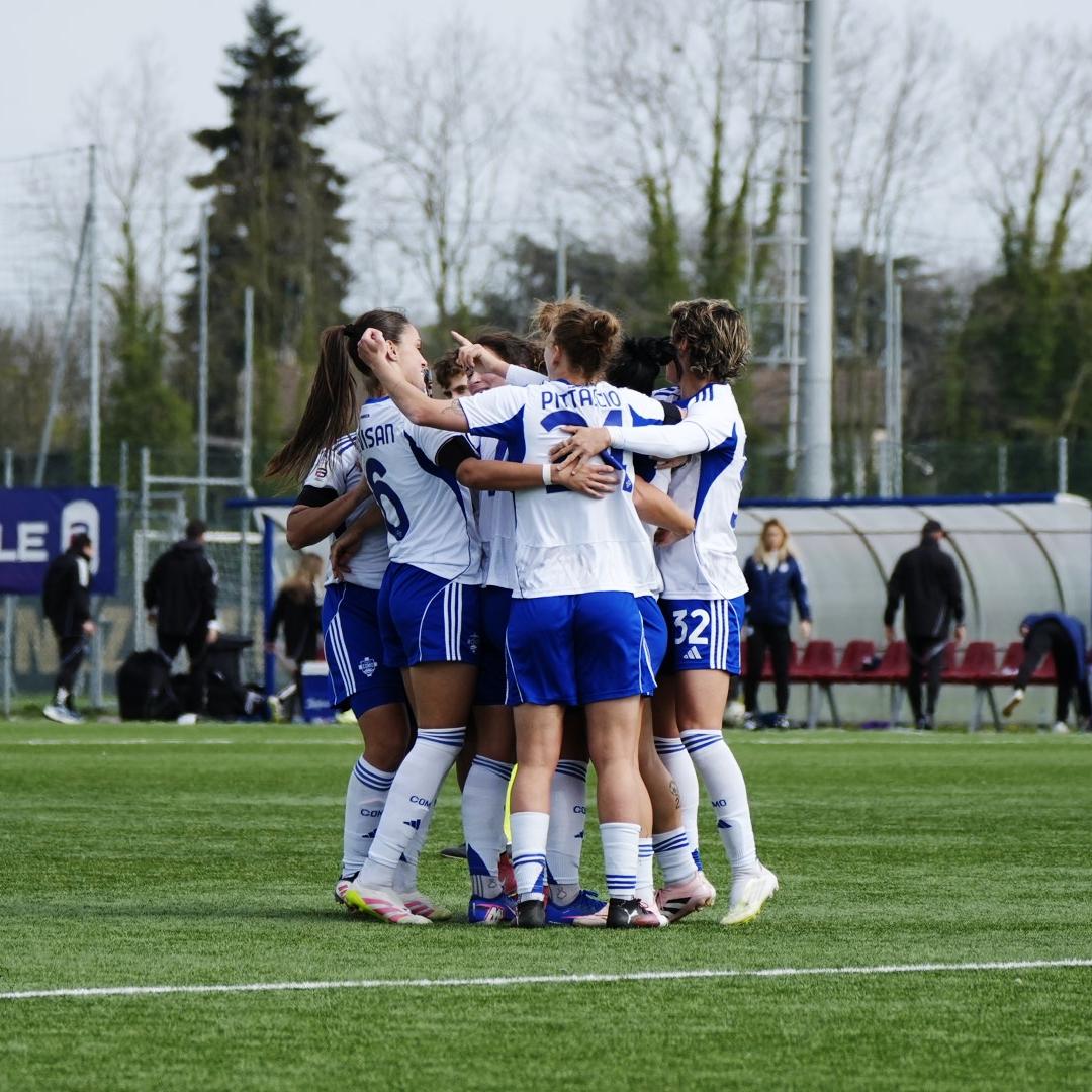 Il Como 1907 vince con il Venezia e tiene le inseguitrici a -8: Serie A sempre più vicina