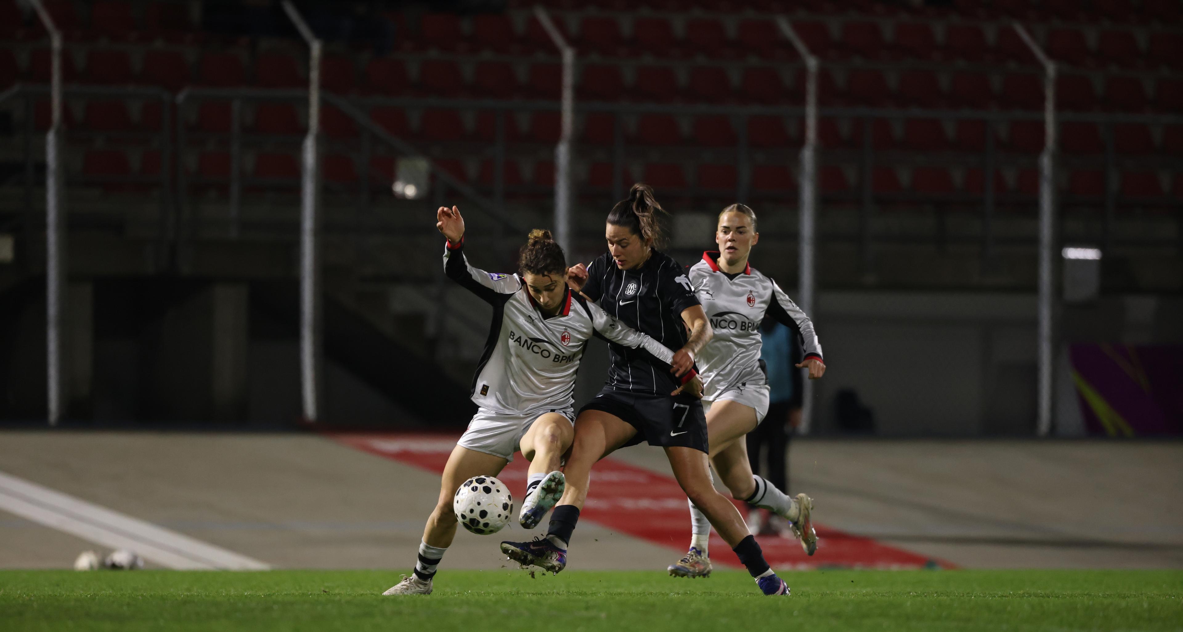 La Fiorentina pareggia con il Parma e spreca un’occasione, 1-1 tra Ternana e Sassuolo, Milan-Como solo 0-0