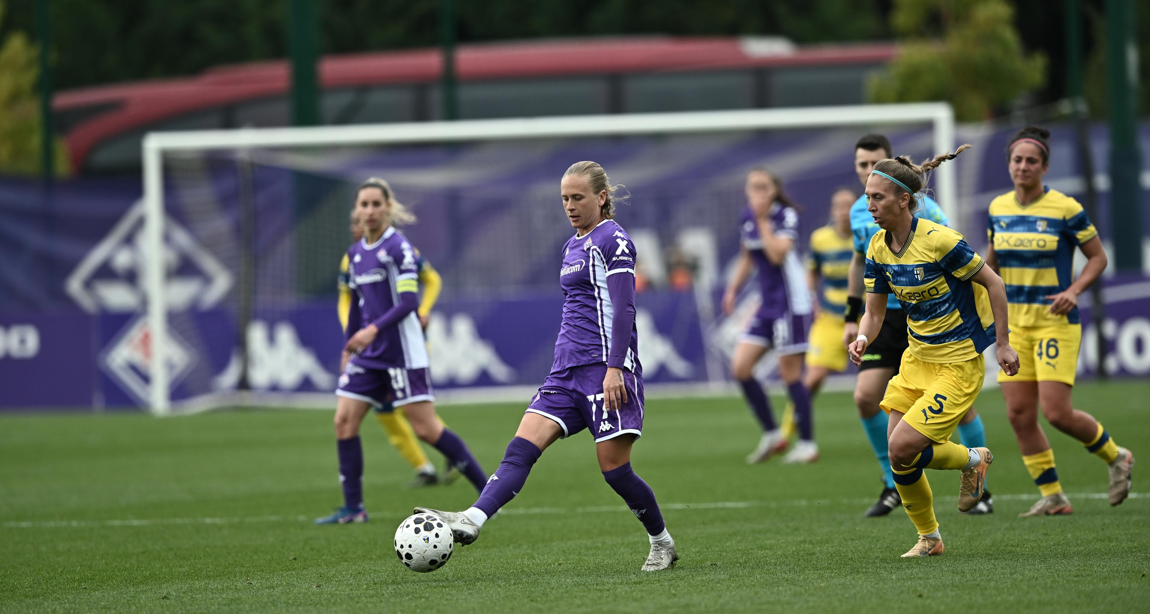 La Fiorentina pareggia con il Parma e spreca un’occasione, 1-1 tra Ternana e Sassuolo, Milan-Como solo 0-0