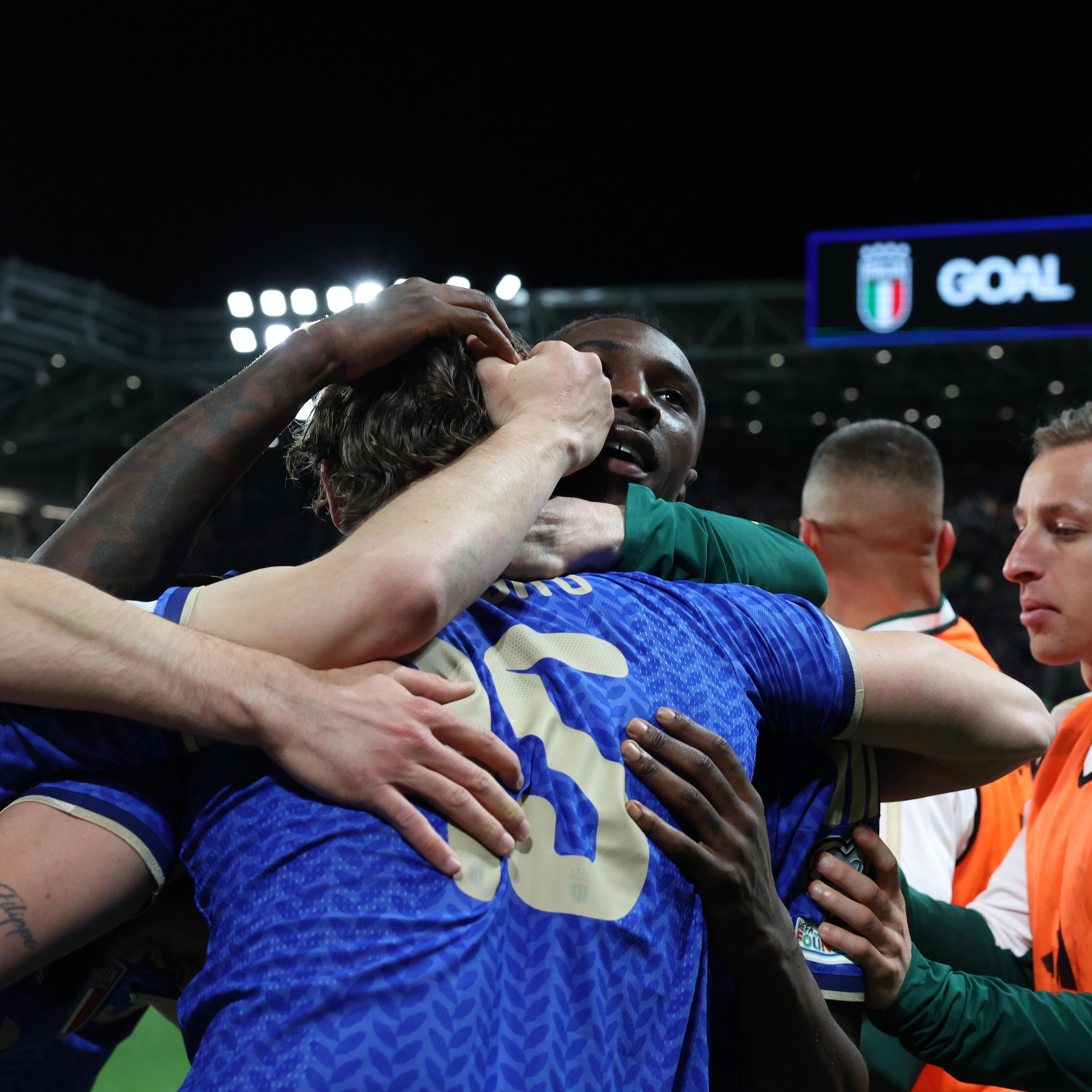 Play-off mondiali: Bergamo trascina gli Azzurri, con l'Irlanda del Nord decidono i gol di Tonali e Kean