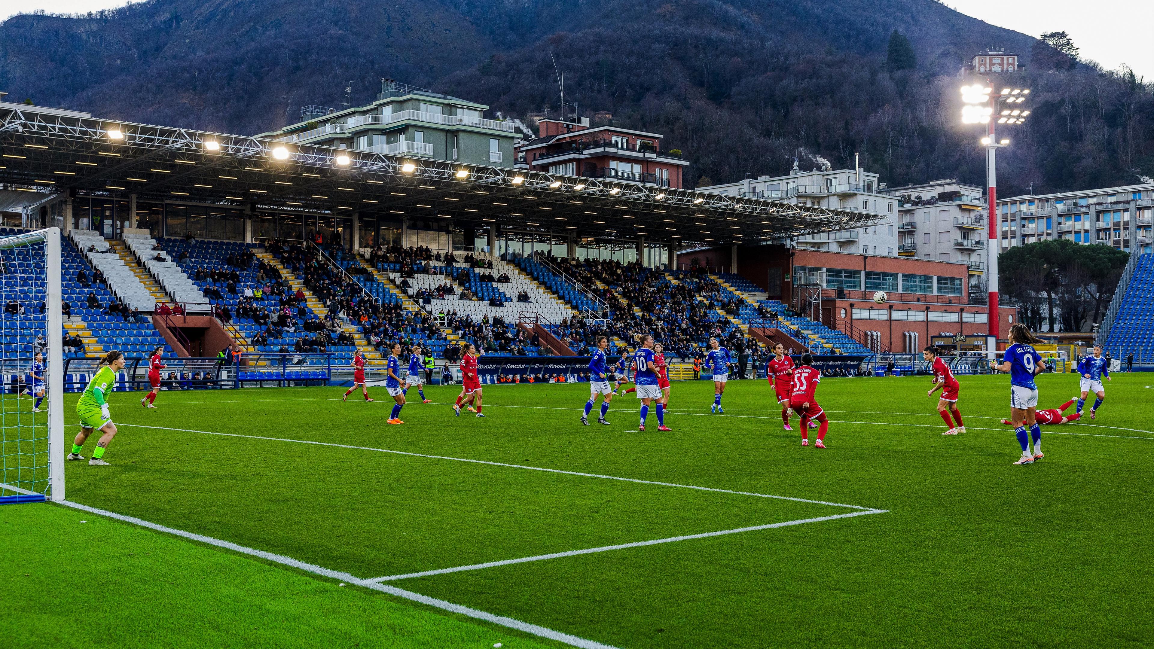 Il ‘Sinigaglia’ riapre le porte alla Serie B Femminile: sabato 4 aprile alle ore 15 il big match Como 1907-Cesena