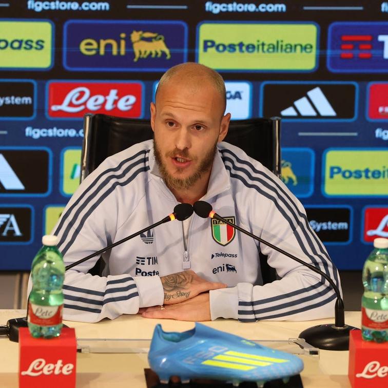 Verso la finale dei play-off. Dimarco: “Ho grande rispetto per la Bosnia, martedì dovremo essere forti mentalmente. Questo gruppo si merita il Mondiale”