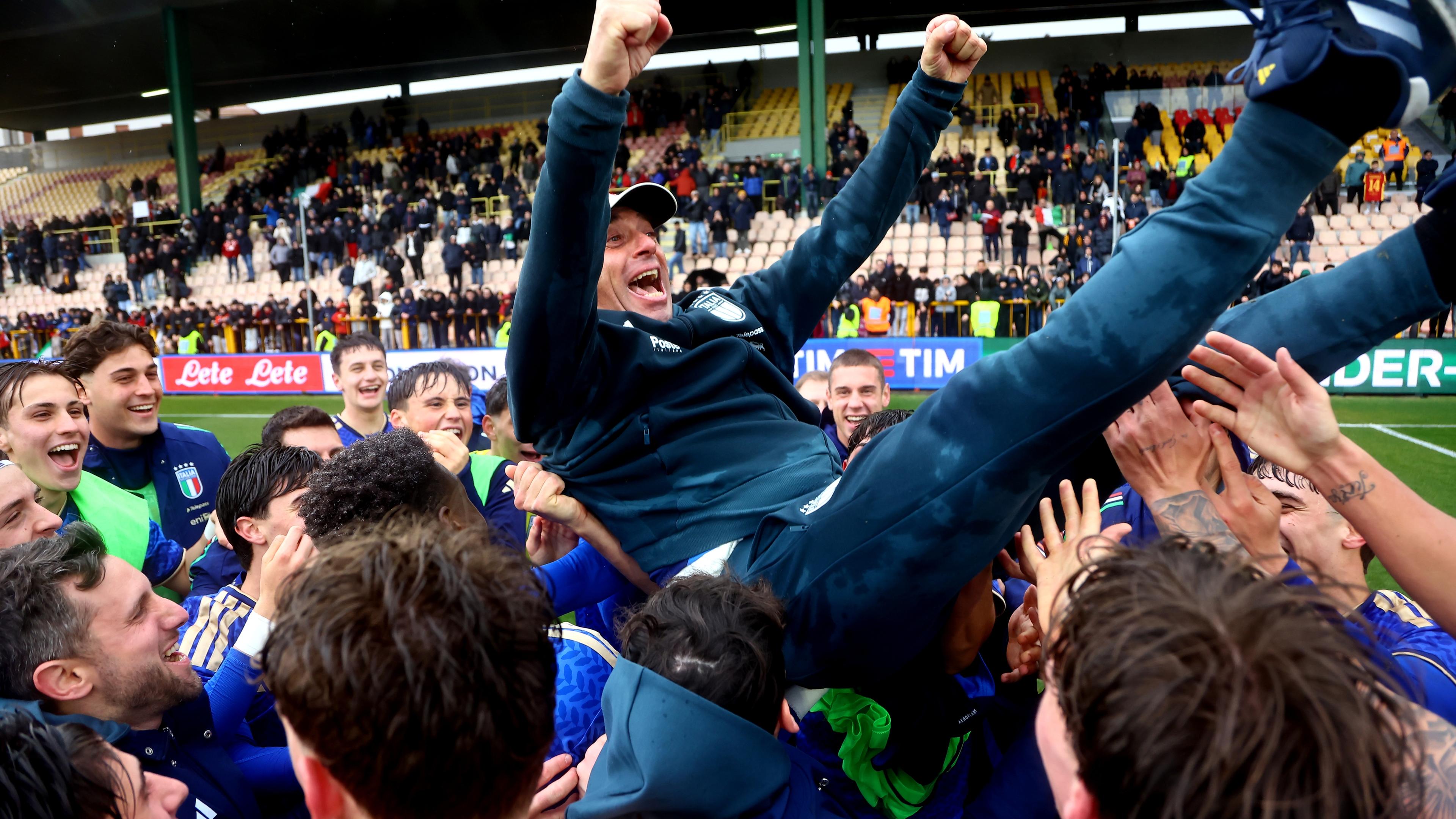 Nazionale Under 19 tra le prime otto d'Europa! A Catanzaro basta l'1-1 con la Turchia