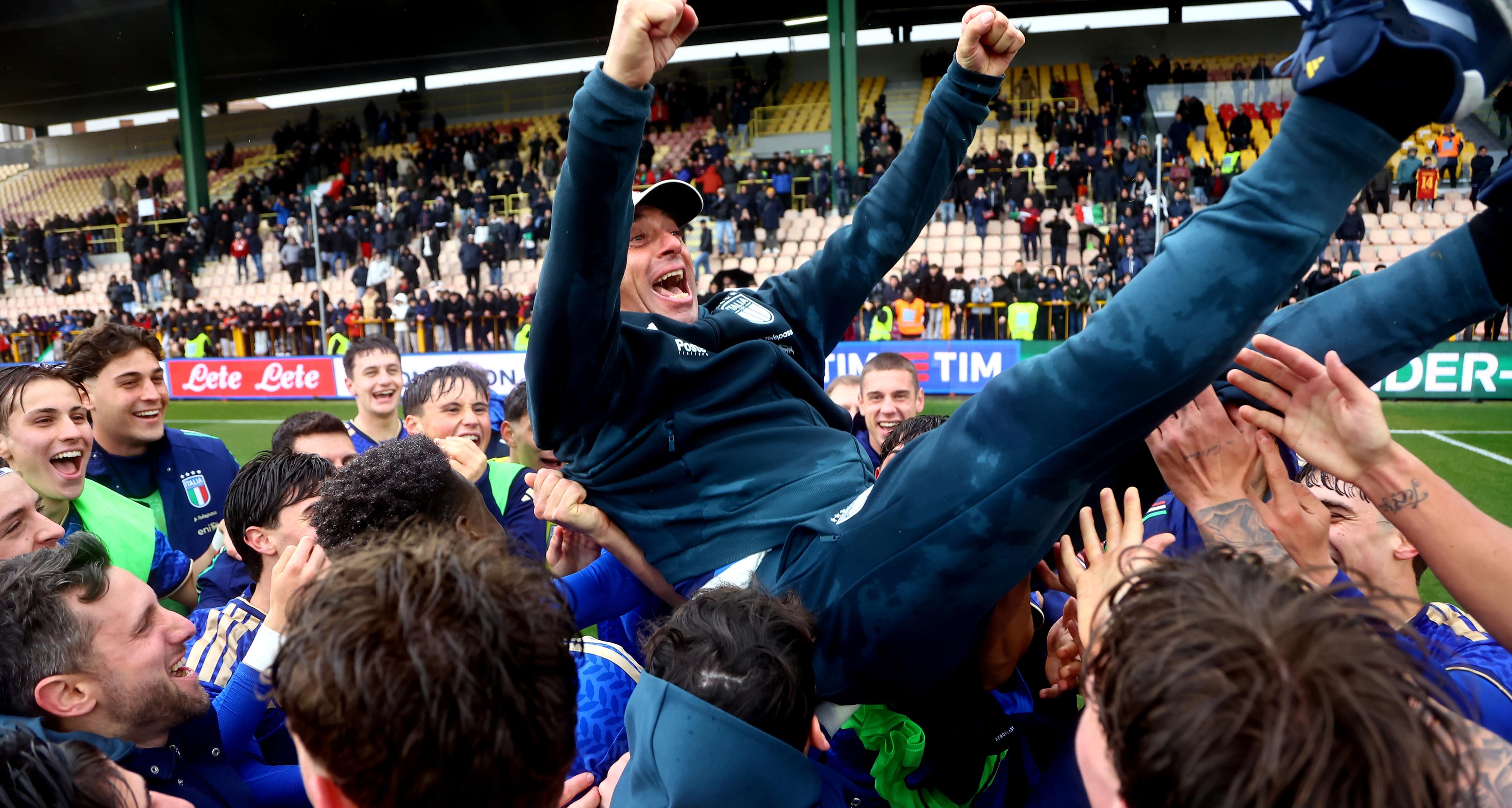 Nazionale Under 19 tra le prime otto d'Europa! A Catanzaro basta l'1-1 con la Turchia