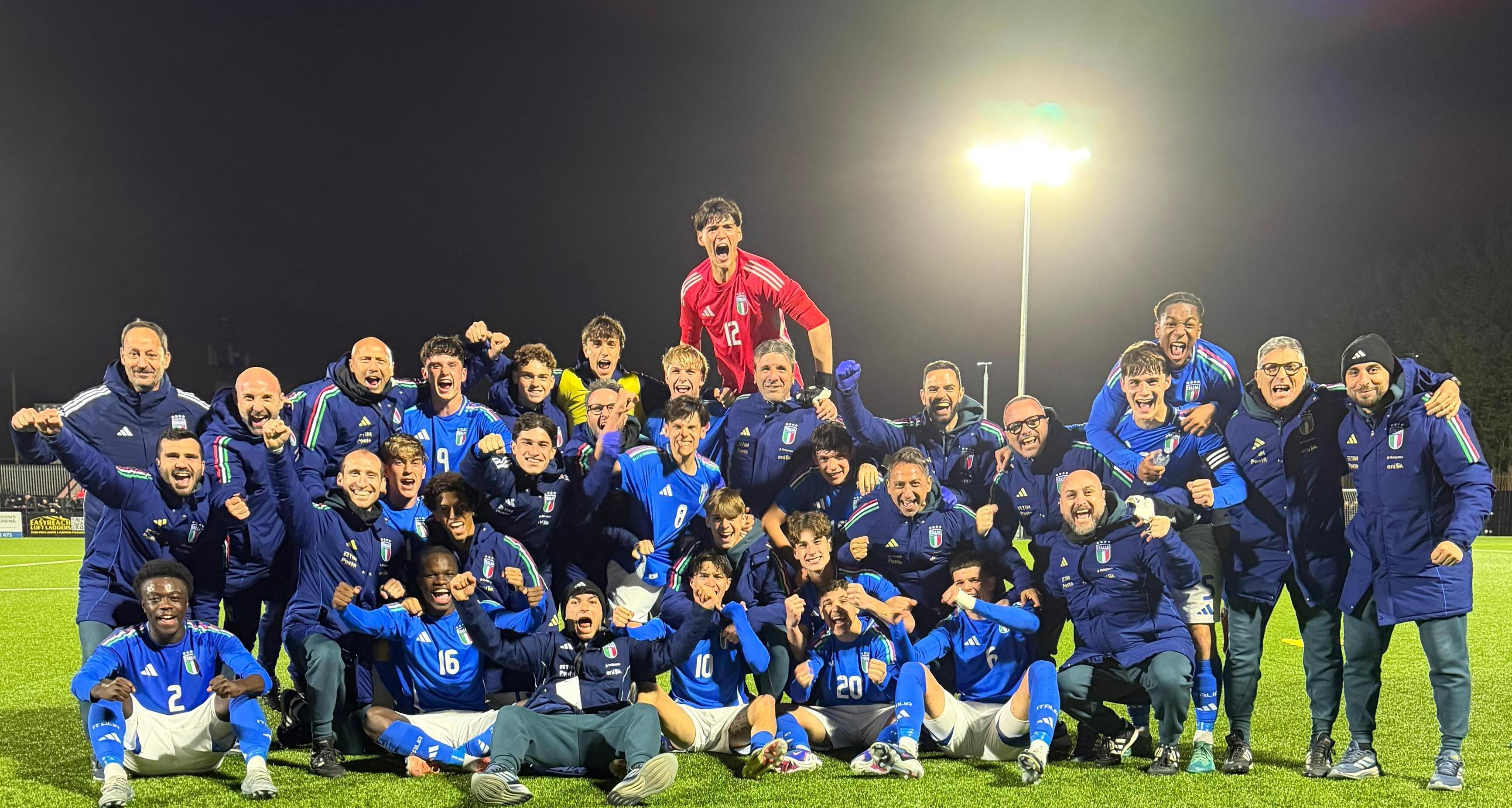 Gli Azzurrini concludono al primo posto: 2-1 all’Irlanda a Glasgow