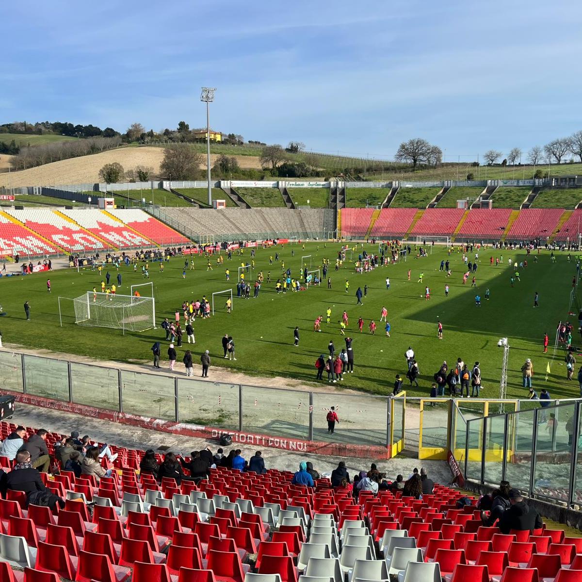 Oltre 300 giovani al Del Conero: il futsal protagonista con il SGS Marche