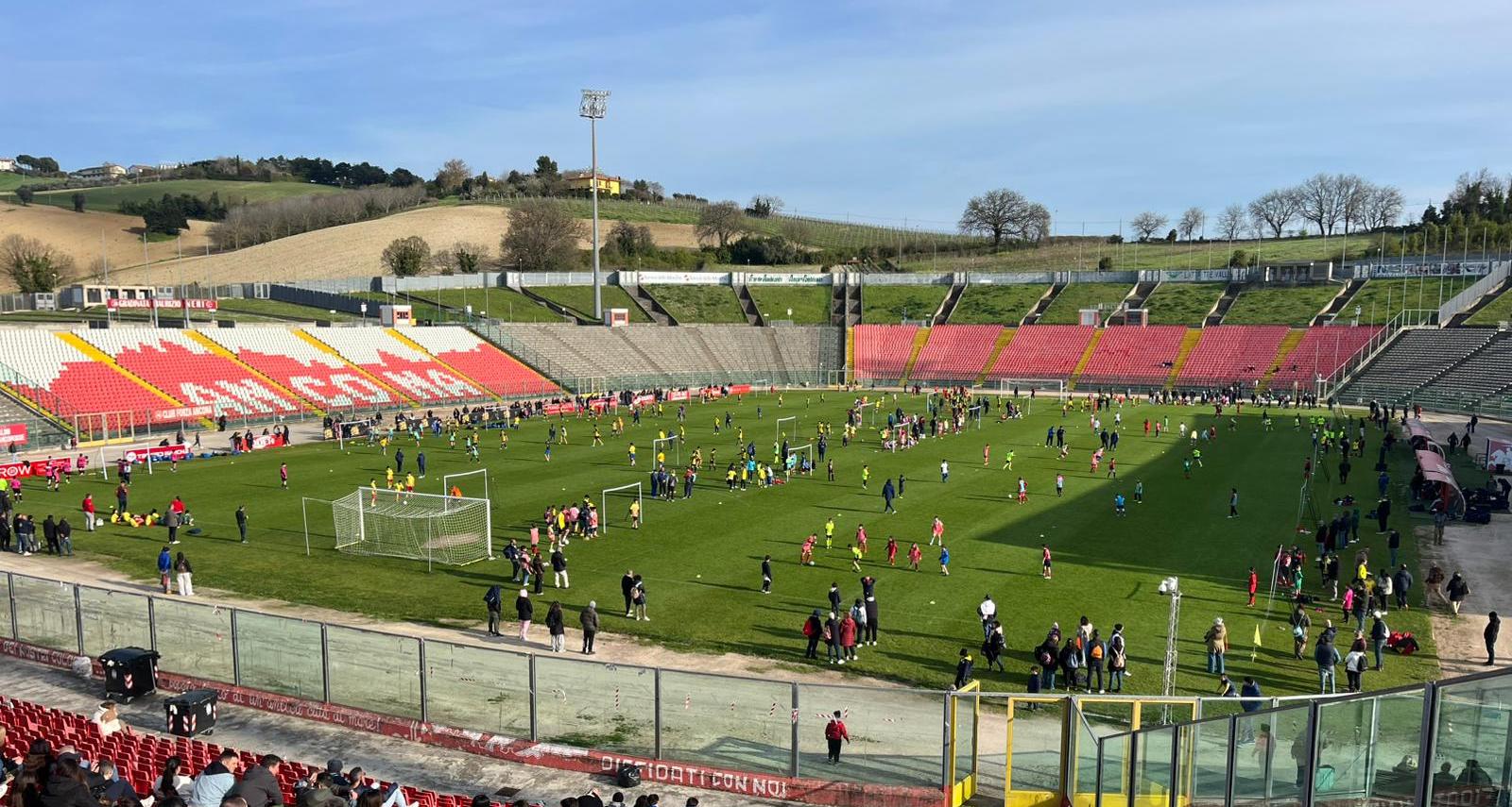 Oltre 300 giovani al Del Conero: il futsal protagonista con il SGS Marche