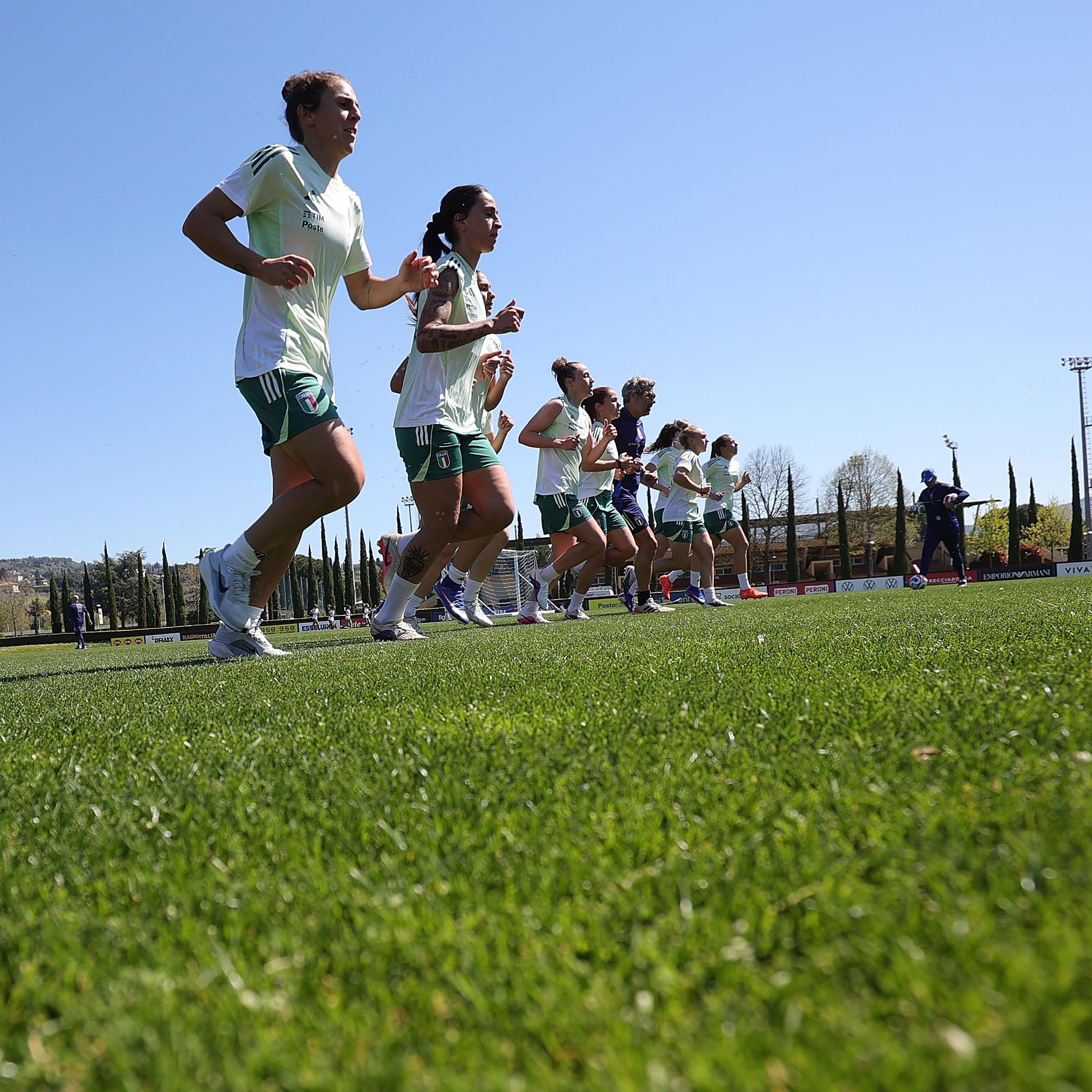 The Azzurre continue their work at Coverciano as they train and talk tactics