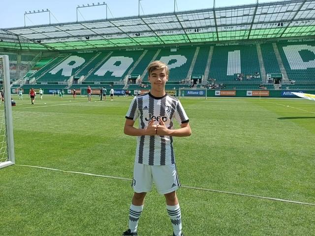 L'emozionante storia di Alessandro della Juventus One: \"2 ore e mezzo di viaggio 2 volte a settimana, per coronare un sogno\"