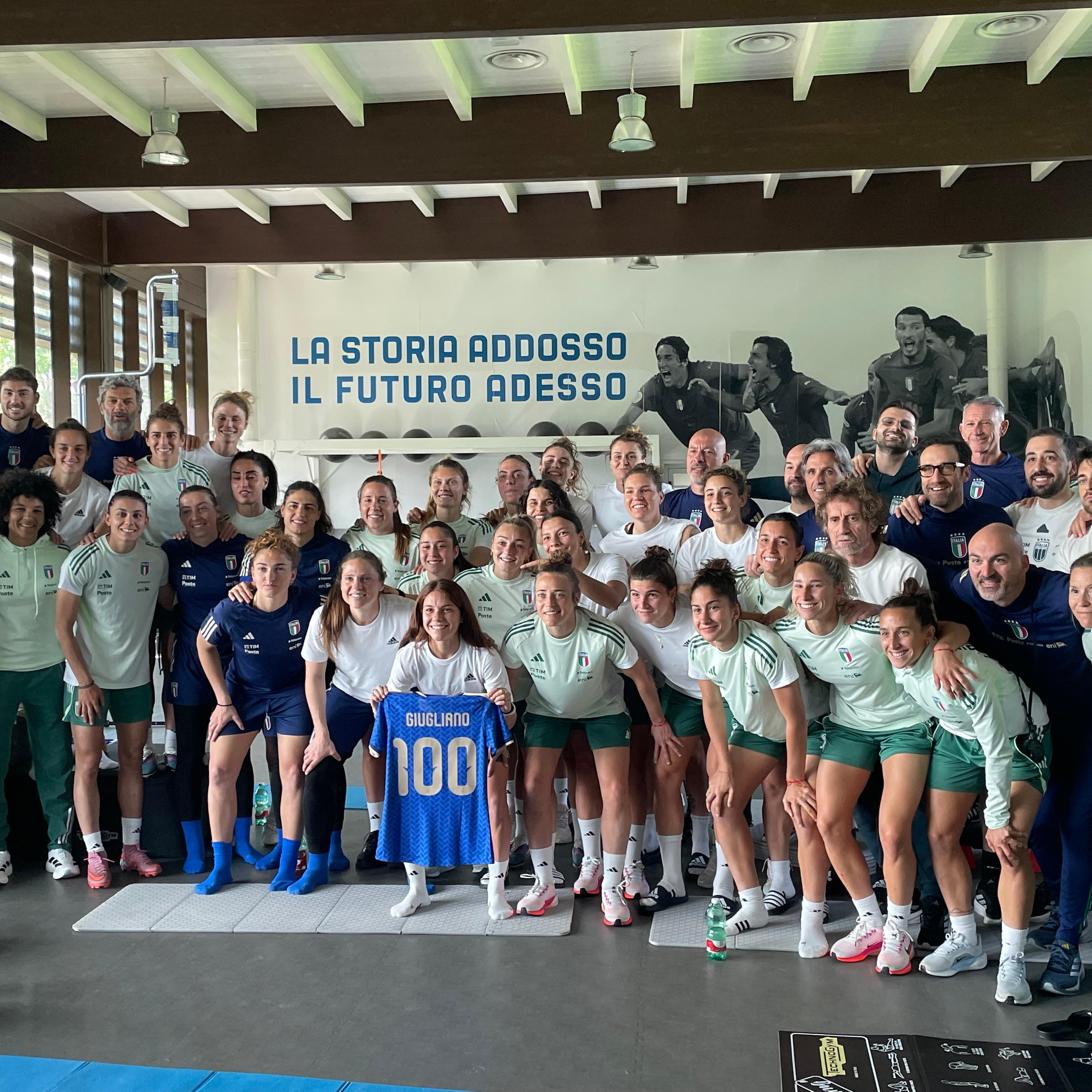 Azzurre, testa già rivolta alla sfida della verità con la Danimarca. Giugliano e le 100 caps in Nazionale: “Momento speciale”