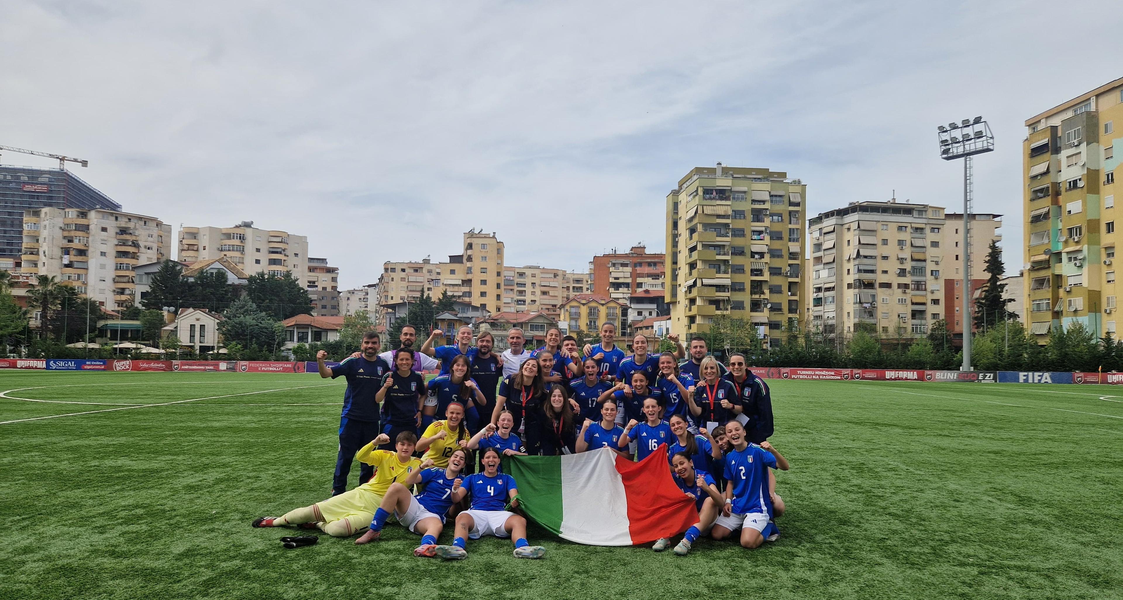 L’Italia dà spettacolo a Tirana, le Azzurrine travolgono l’Albania e conquistano il Torneo di Sviluppo UEFA