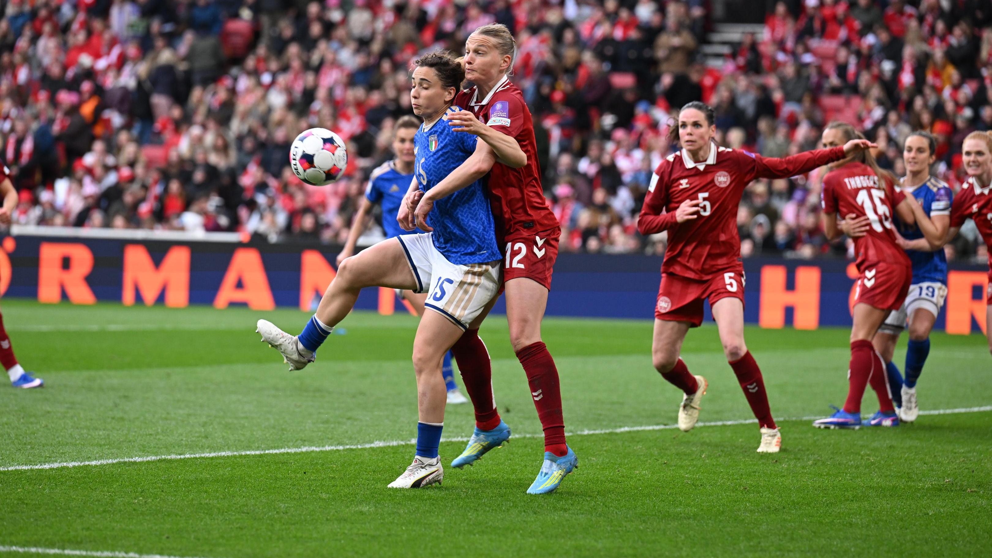 A Copenaghen manca solo il gol: l’Italia sbatte sul muro danese e fallisce l’aggancio in vetta al girone. Soncin: “Grande rammarico”