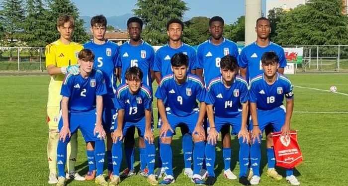 Italia travolgente al debutto: 3-0 al Galles. Battisti: “Potevamo fare qualche gol in più”
