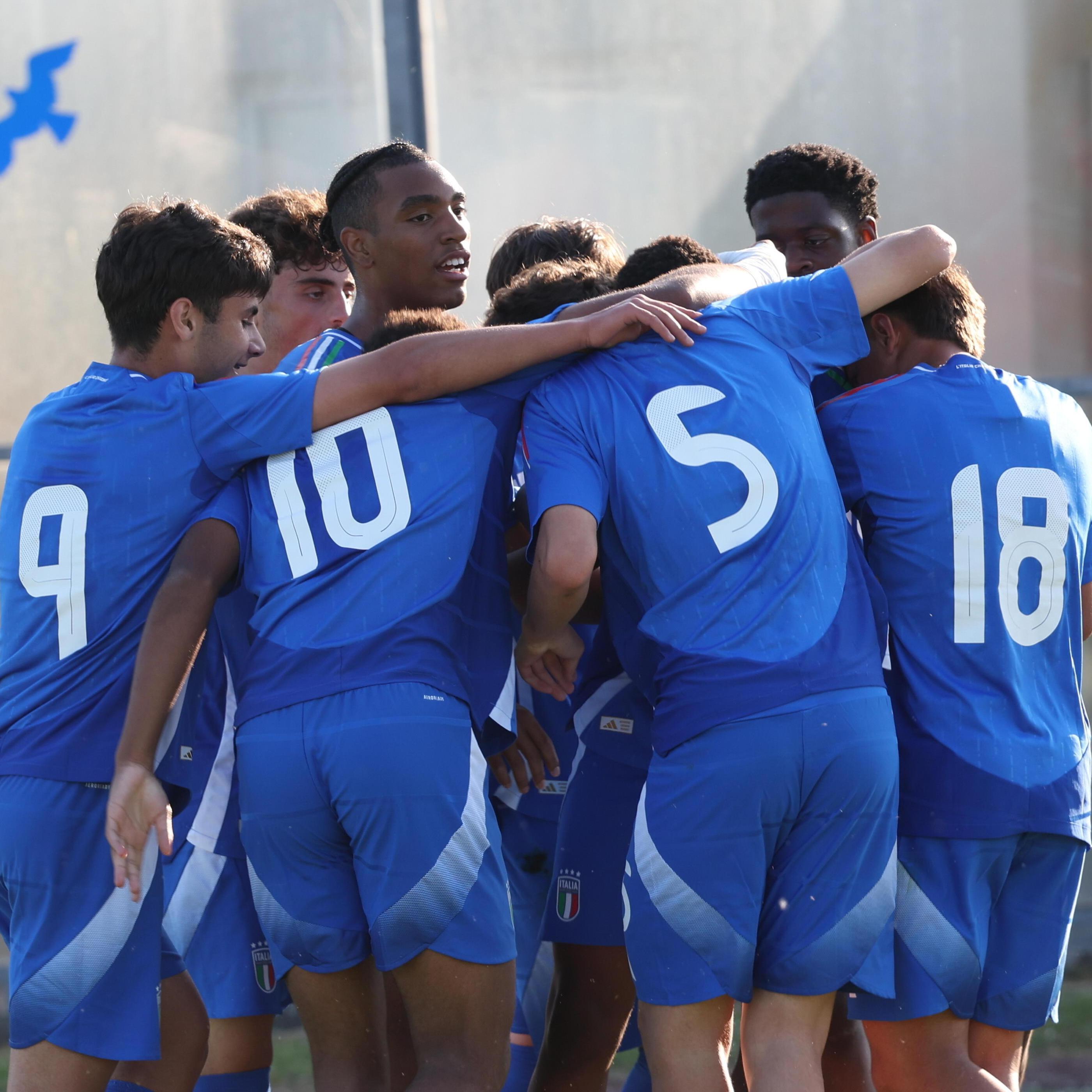 Italia travolgente al debutto: 3-0 al Galles. Battisti: “Potevamo fare qualche gol in più”