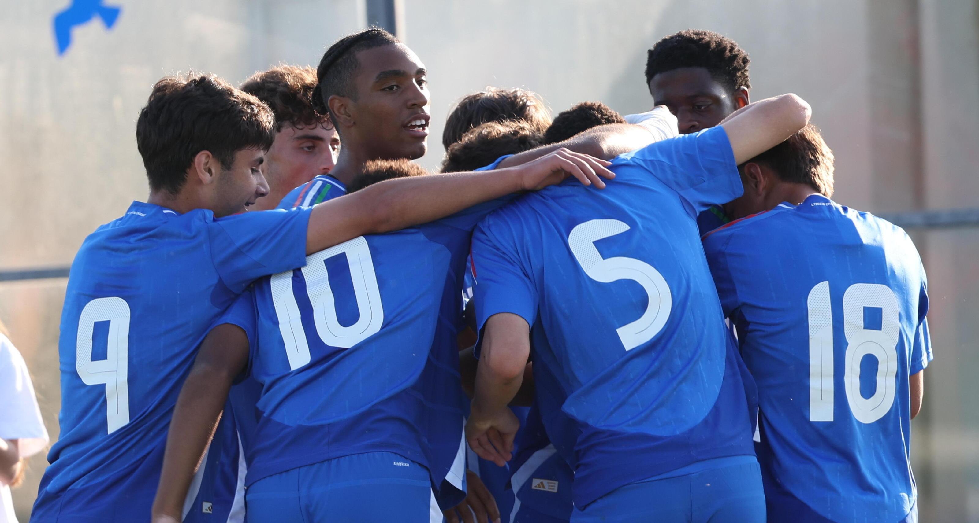 Italia travolgente al debutto: 3-0 al Galles. Battisti: “Potevamo fare qualche gol in più”