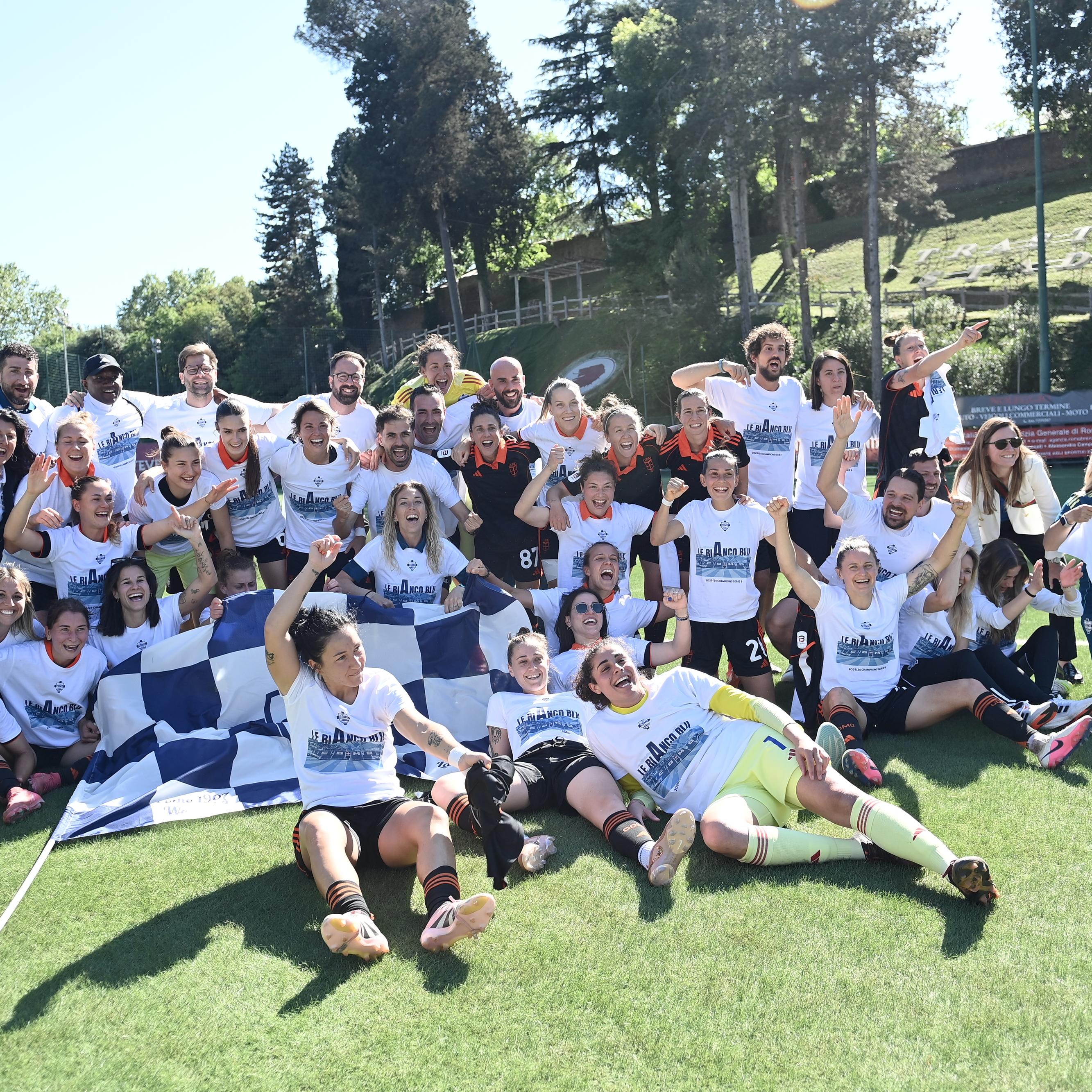 Como 1907 nella storia: il poker contro il Trastevere vale la promozione in Serie A