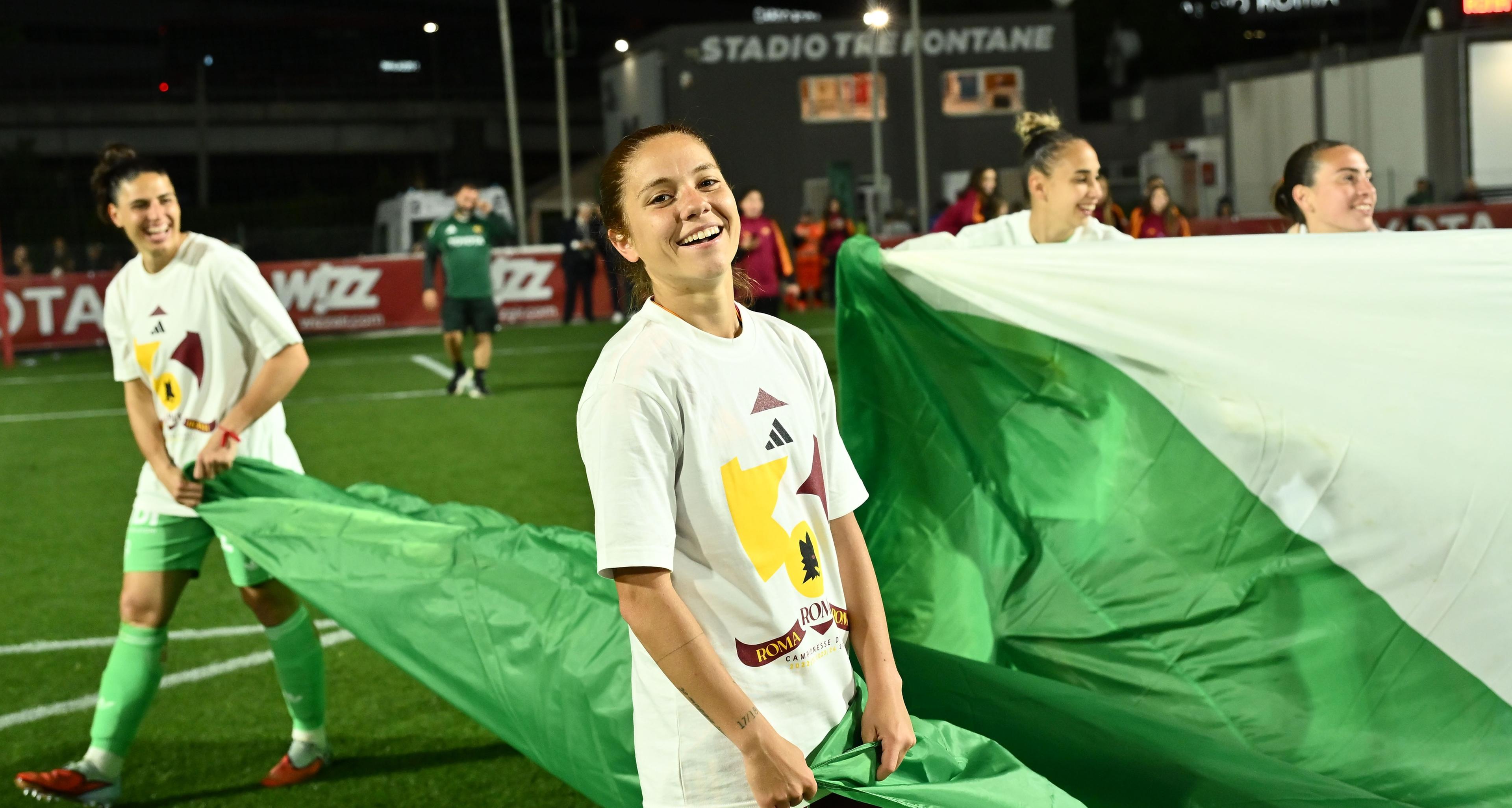 Roma campione d'Italia! Le immagini della festa giallorossa al Tre Fontane