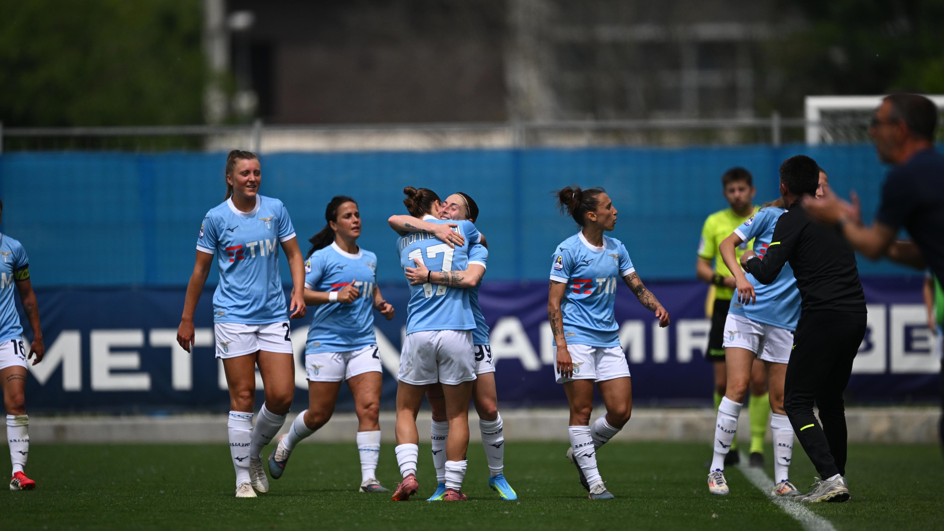La Lazio rimanda la salvezza del Parma, successo di misura della Fiorentina sul Como