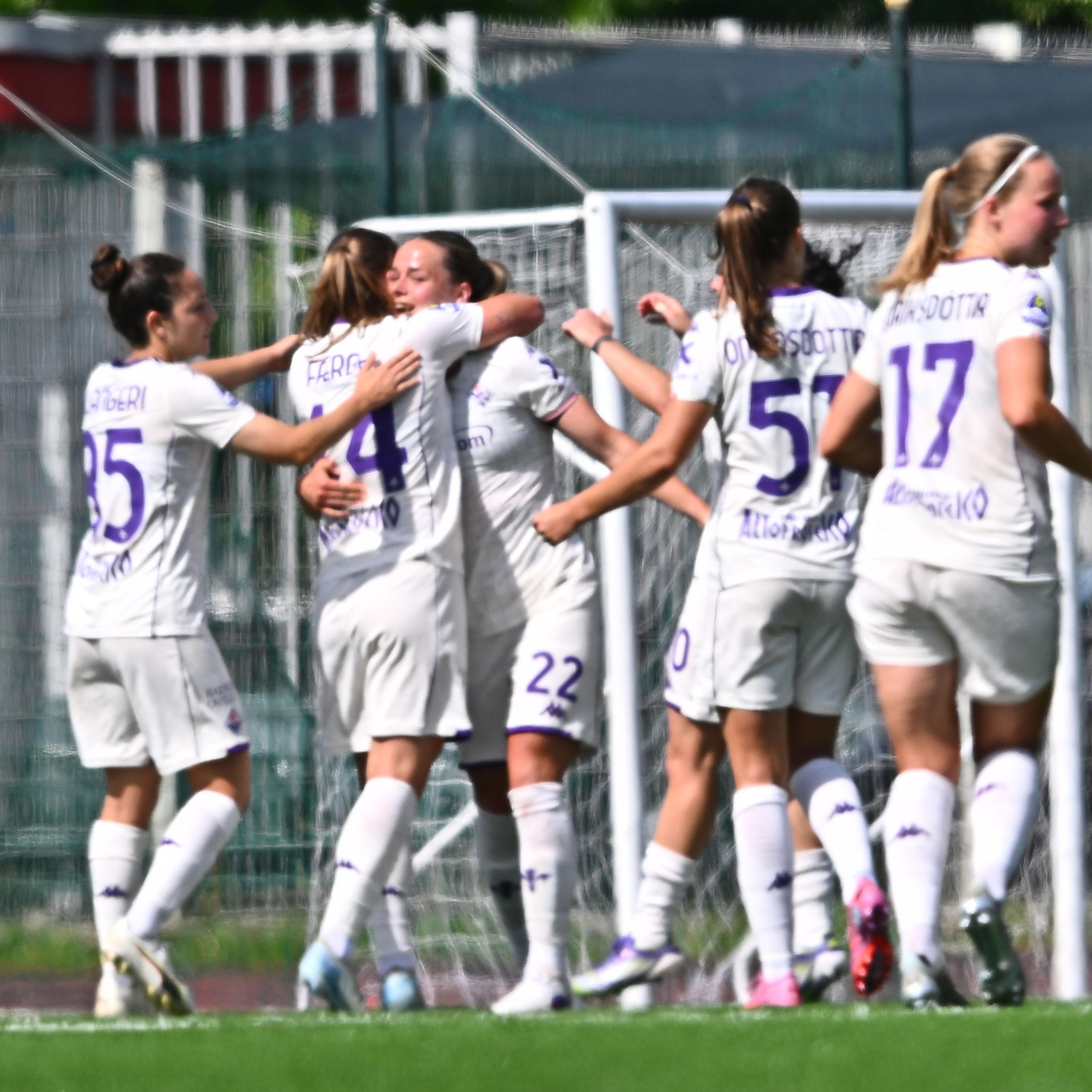 Il Genoa retrocede in Serie B, battuto 3-2 dalla Fiorentina. Napoli, 0-0 col Como e addio Champions