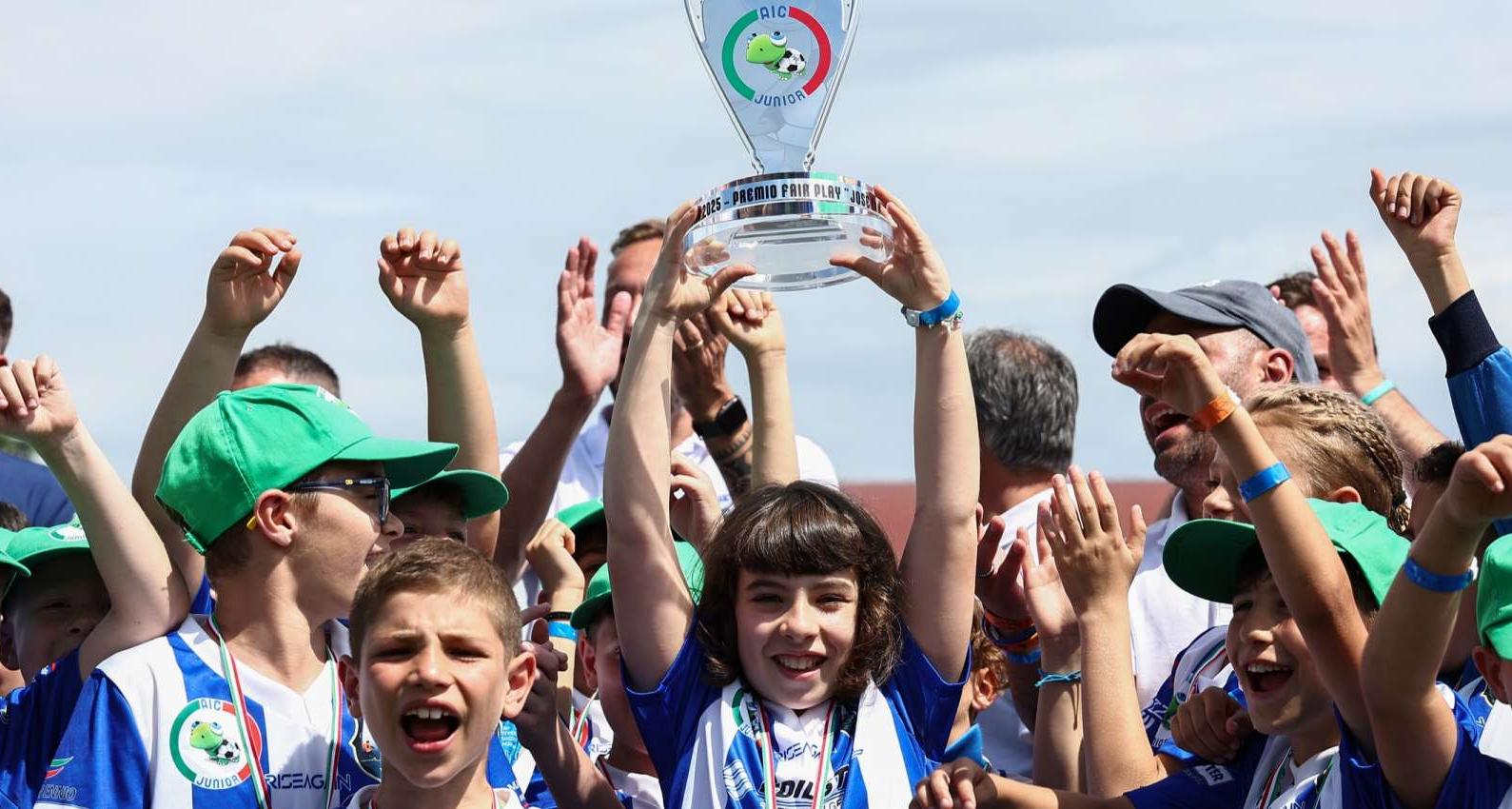 La DCP torna a Coverciano per la Junior Cup, il torneo per bambini organizzato dall'Associazione Italiana Calciatori