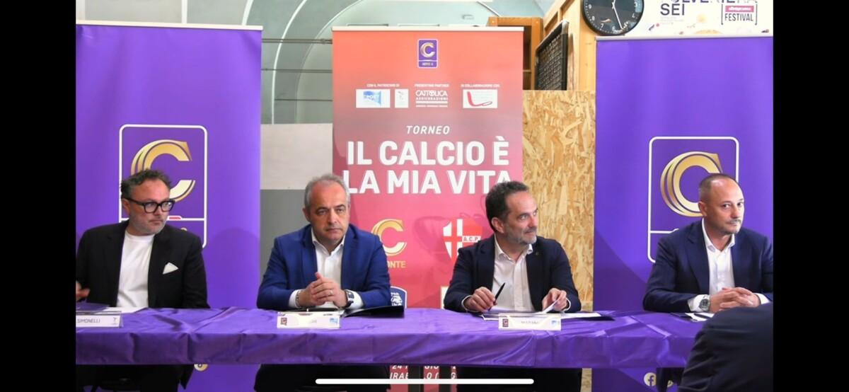 Giovedì 28 maggio a Reggio Emilia l'importante appuntamento con 'Il Calcio è la mia vita'