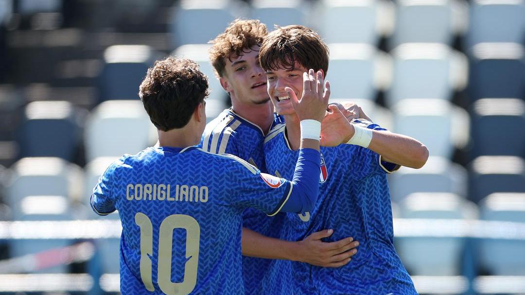 U17s beat France in Euro finals opener
