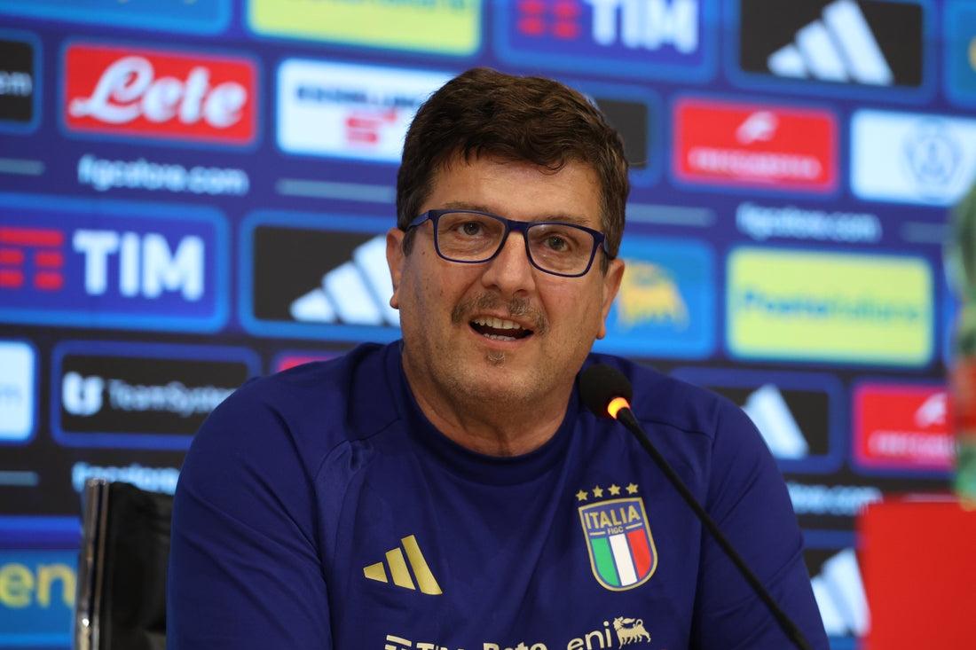 Si apre il raduno a Coverciano. Baldini: “Sono convinto che i ragazzi faranno benissimo, quando indossi la maglia azzurra non esistono amichevoli”