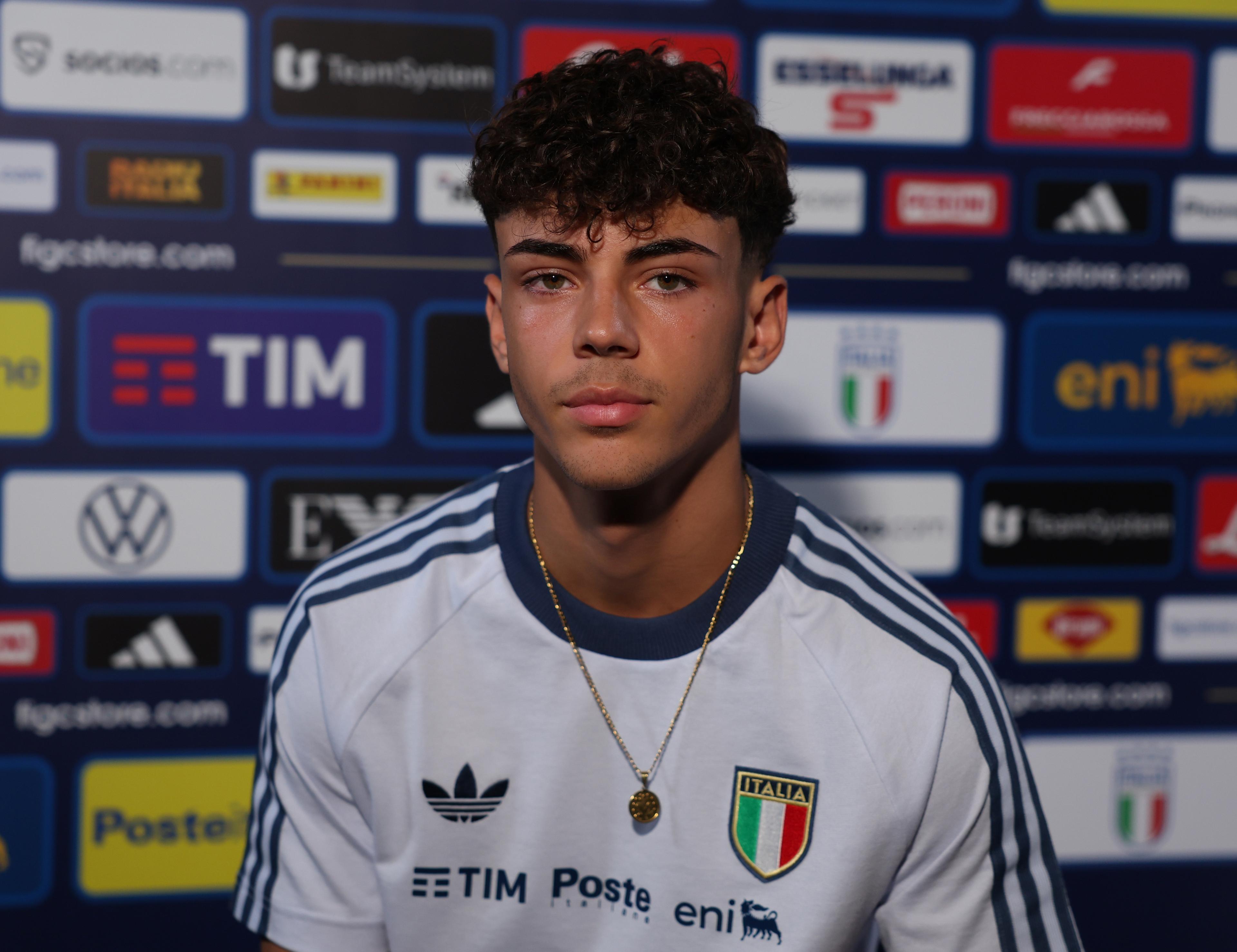 Samuele Inàcio a Vivo Azzurro TV: “Un grande orgoglio vestire questa maglia, vorrei portarla in alto”