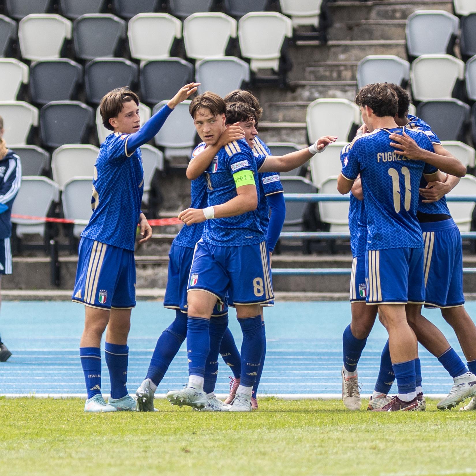 Gli Azzurrini volano in semifinale: 3-3 e primato nel girone