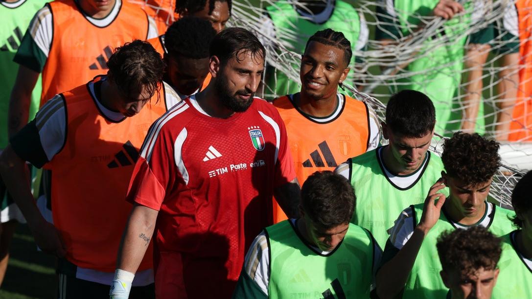L'allenamento degli Azzurri a 48 ore dall'amichevole con la Grecia
