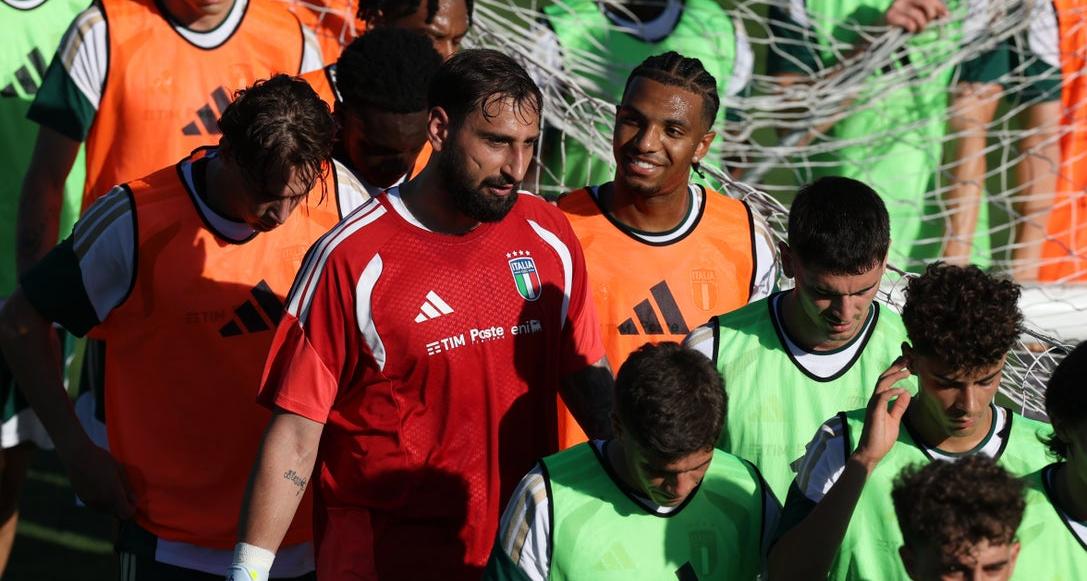 L'allenamento degli Azzurri a 48 ore dall'amichevole con la Grecia