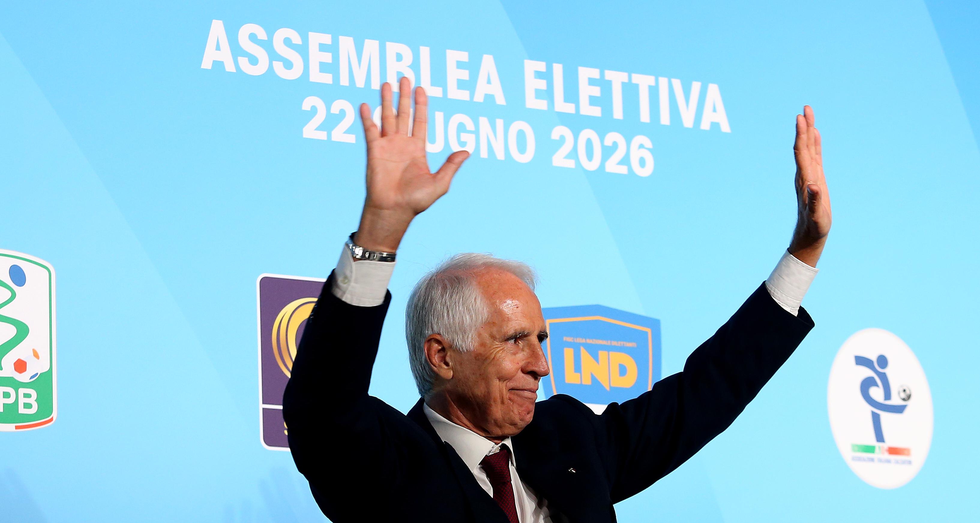 Giovanni Malagò è il nuovo presidente della FIGC: le immagini dell'Assemblea Elettiva