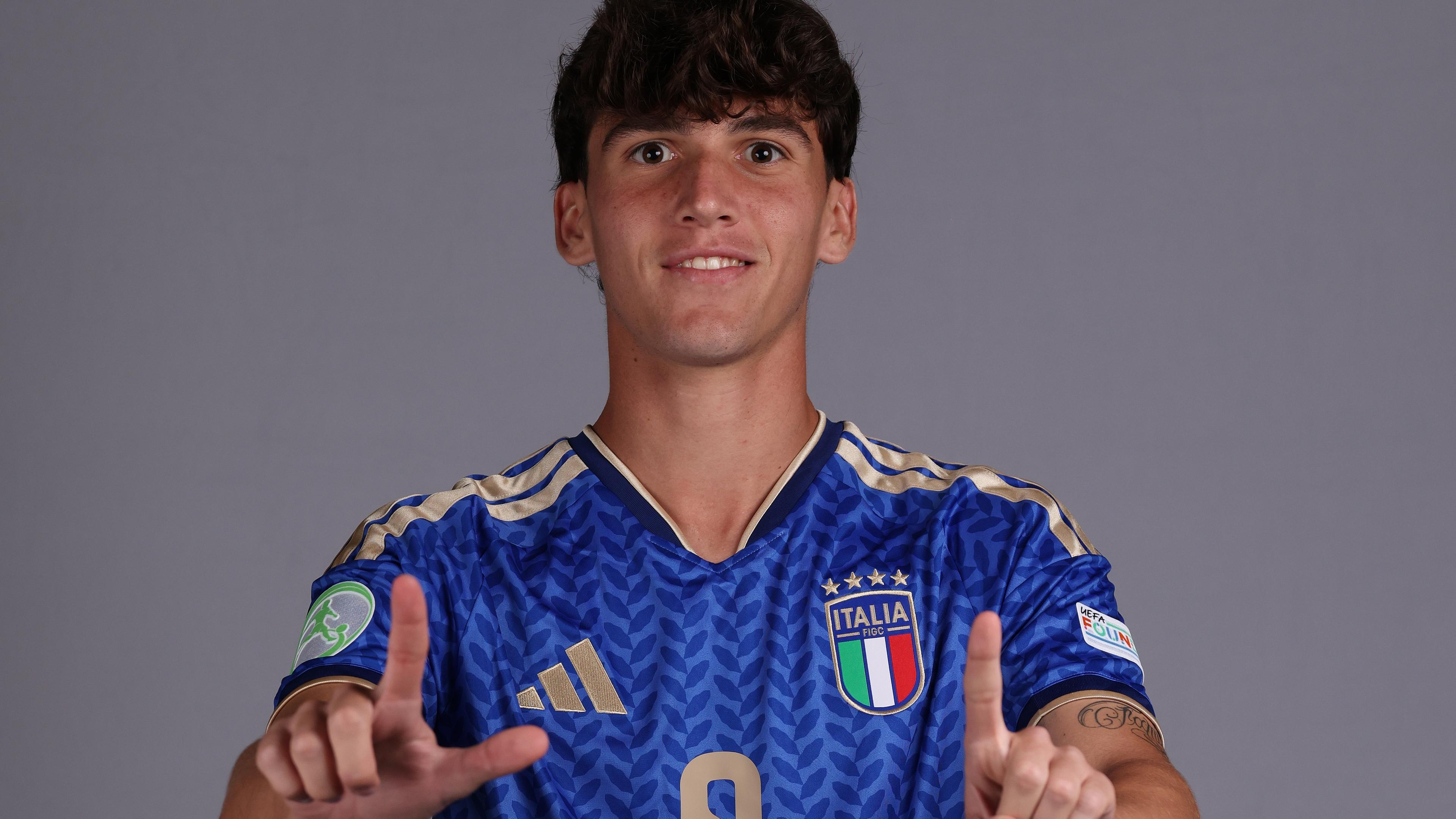 Emanuele Sala, il regista silenzioso degli Azzurrini: “Onorato di indossare questa maglia”