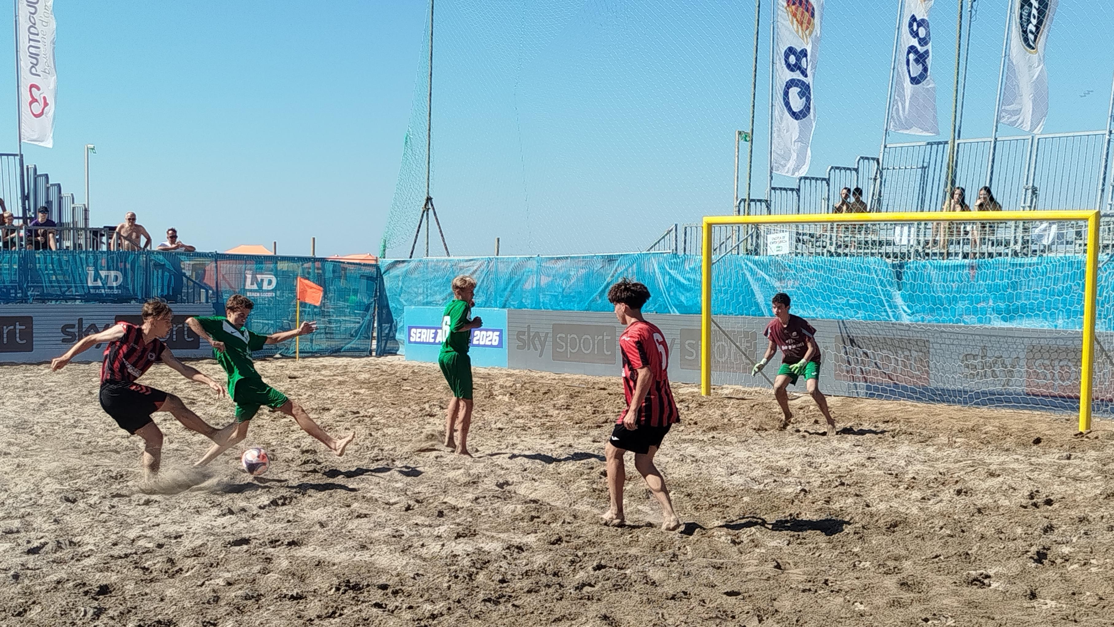 Manifestazione Promozionale di Beach Soccer U-15 Femminile e Maschile a Lignano Sabbiadoro