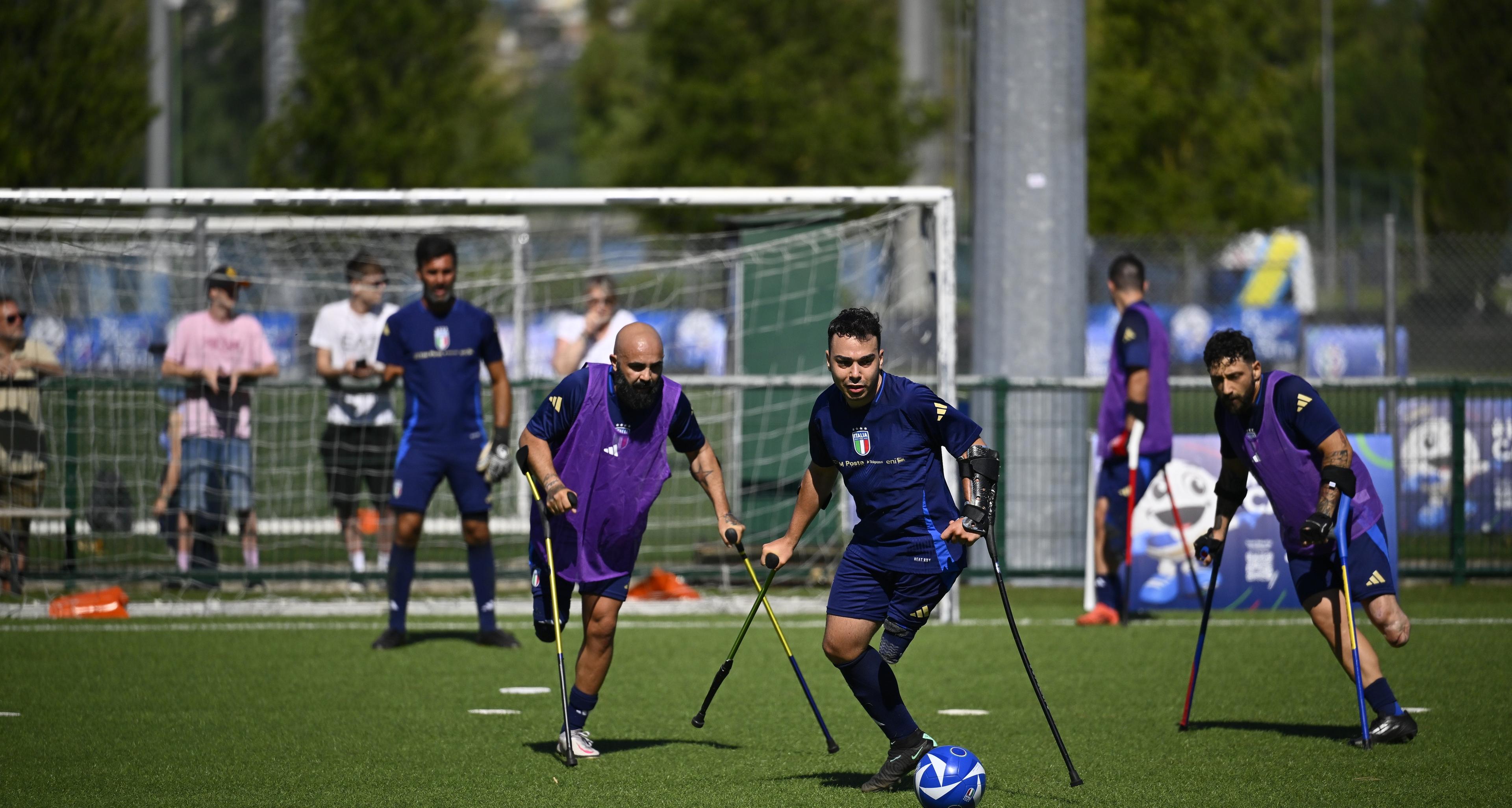 Su Vivo Azzurro TV immagini, parole ed emozioni del primo raduno delle Nazionali Amputati e CP sotto la gestione FIGC