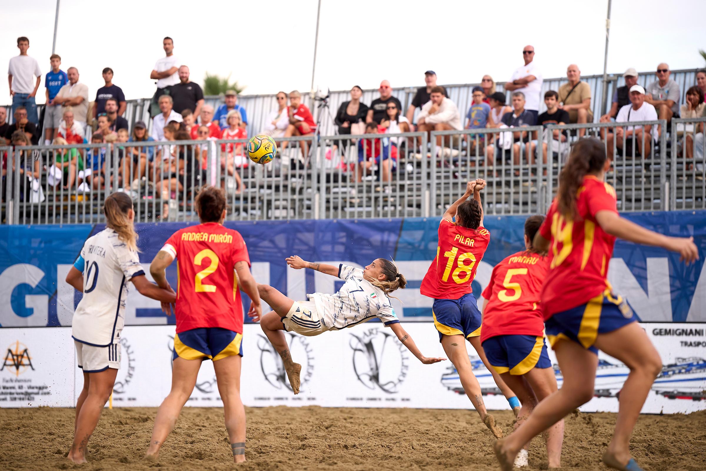Women’s Euro Beach Soccer League: anche le Azzurre a Chisinau per le qualificazioni alle finali