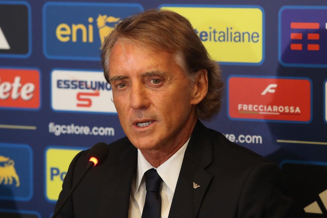 Il ritorno di Mancini, un nuovo inizio per riportare in alto l’Italia: “Dispiaciuto di aver lasciato la Nazionale, spero di vincere uno o due trofei e restare a lungo”