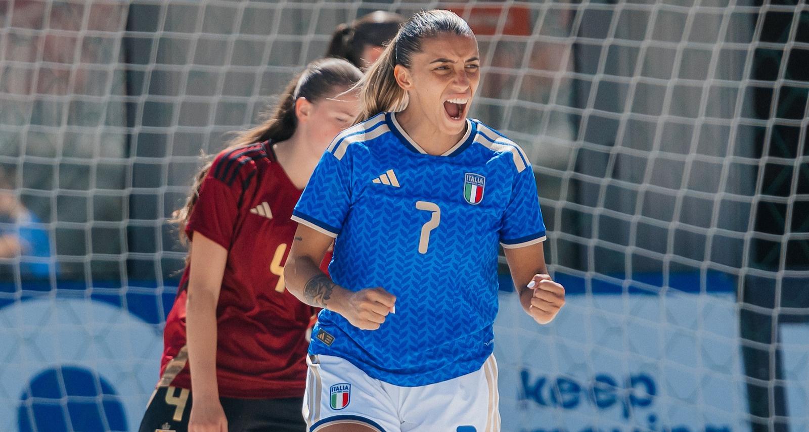 Squadra italiana di beach soccer vince contro il Belgio in una partita di qualificazione alle WEBSL Superfinal