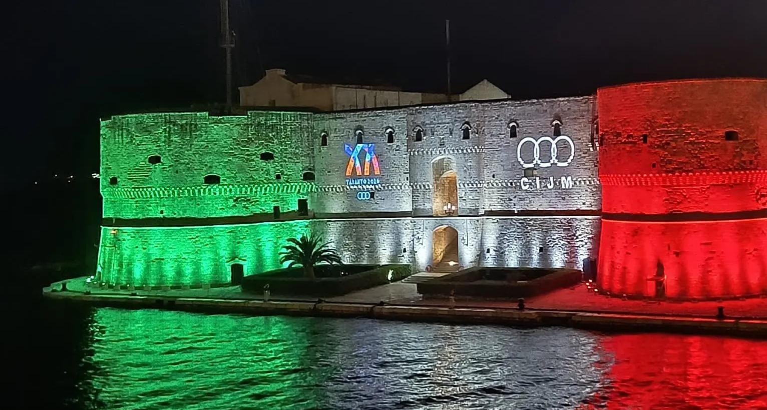 Giochi del Mediterraneo, la spedizione azzurra arriva a Taranto per sfilare alla cerimonia di apertura
