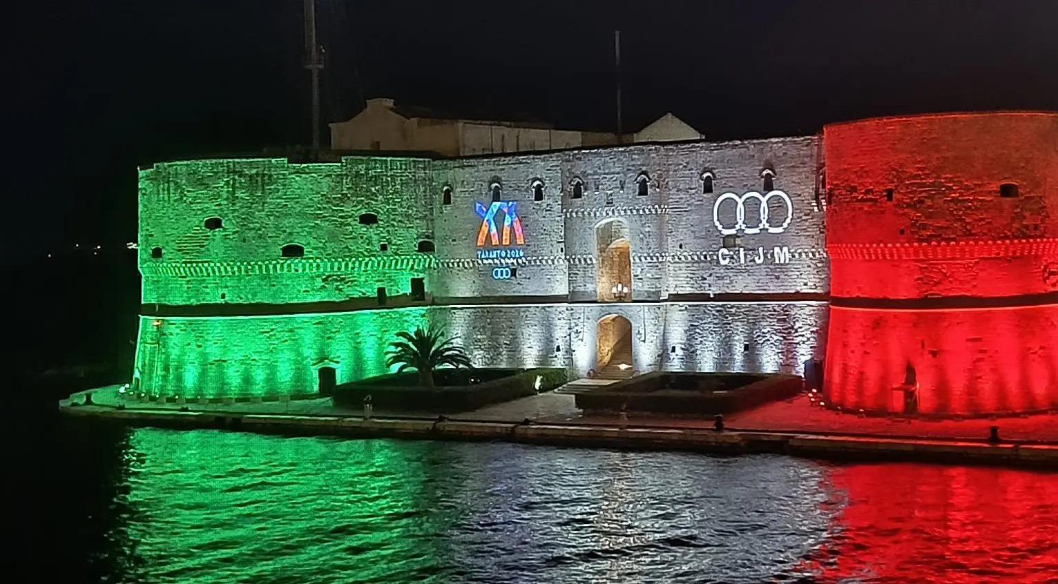 Giochi del Mediterraneo, la spedizione azzurra arriva a Taranto per sfilare alla cerimonia di apertura