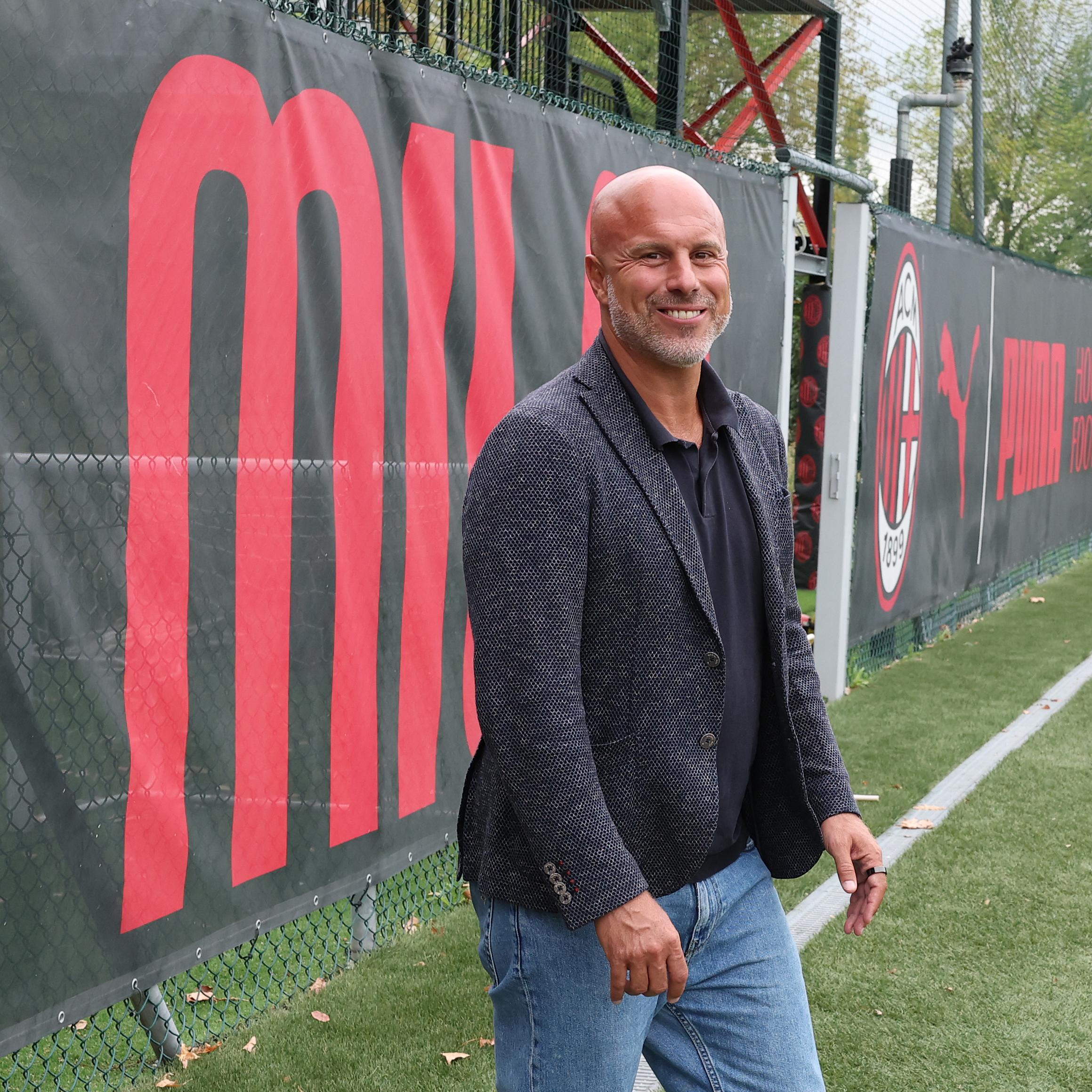 Tour dei ritiri, il Ct della Nazionale Femminile Andrea Soncin e il suo staff in visita al Milan