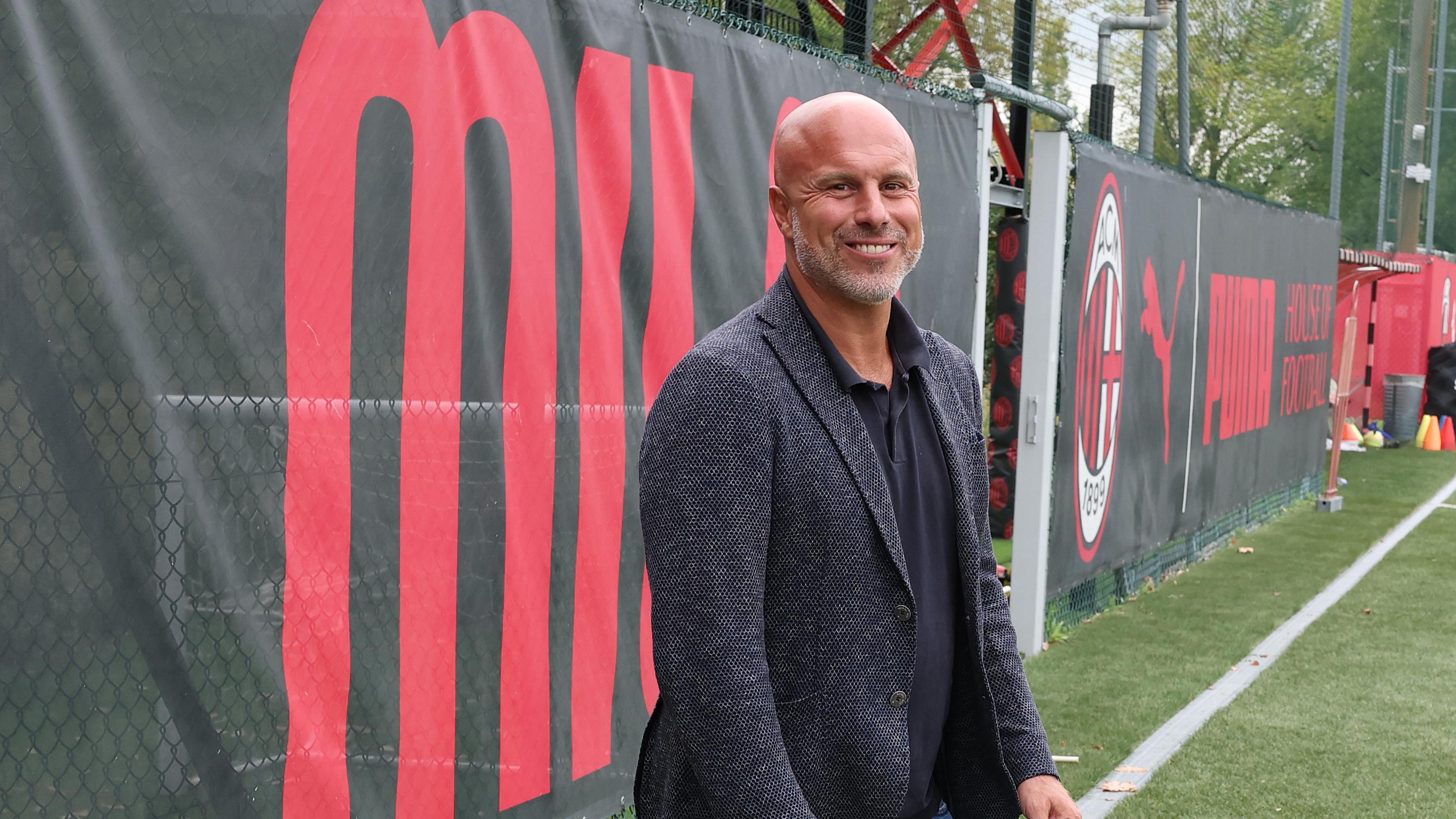 Tour dei ritiri, il Ct della Nazionale Femminile Andrea Soncin e il suo staff in visita al Milan