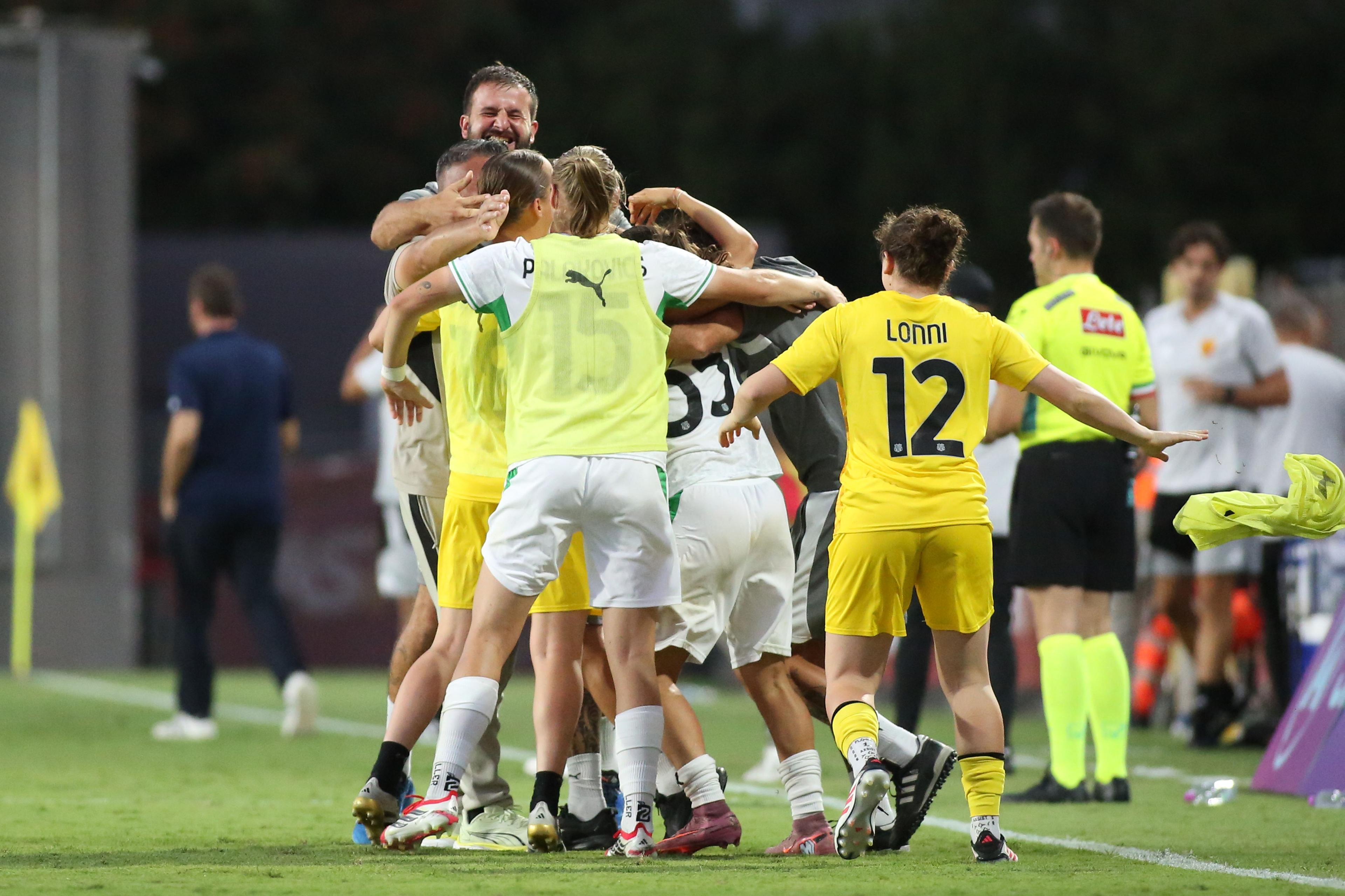 Il Sassuolo espugna per la prima volta il “Tre Fontane” e vola in semifinale. Goleada dell’Inter, vincono Lazio e Fiorentina